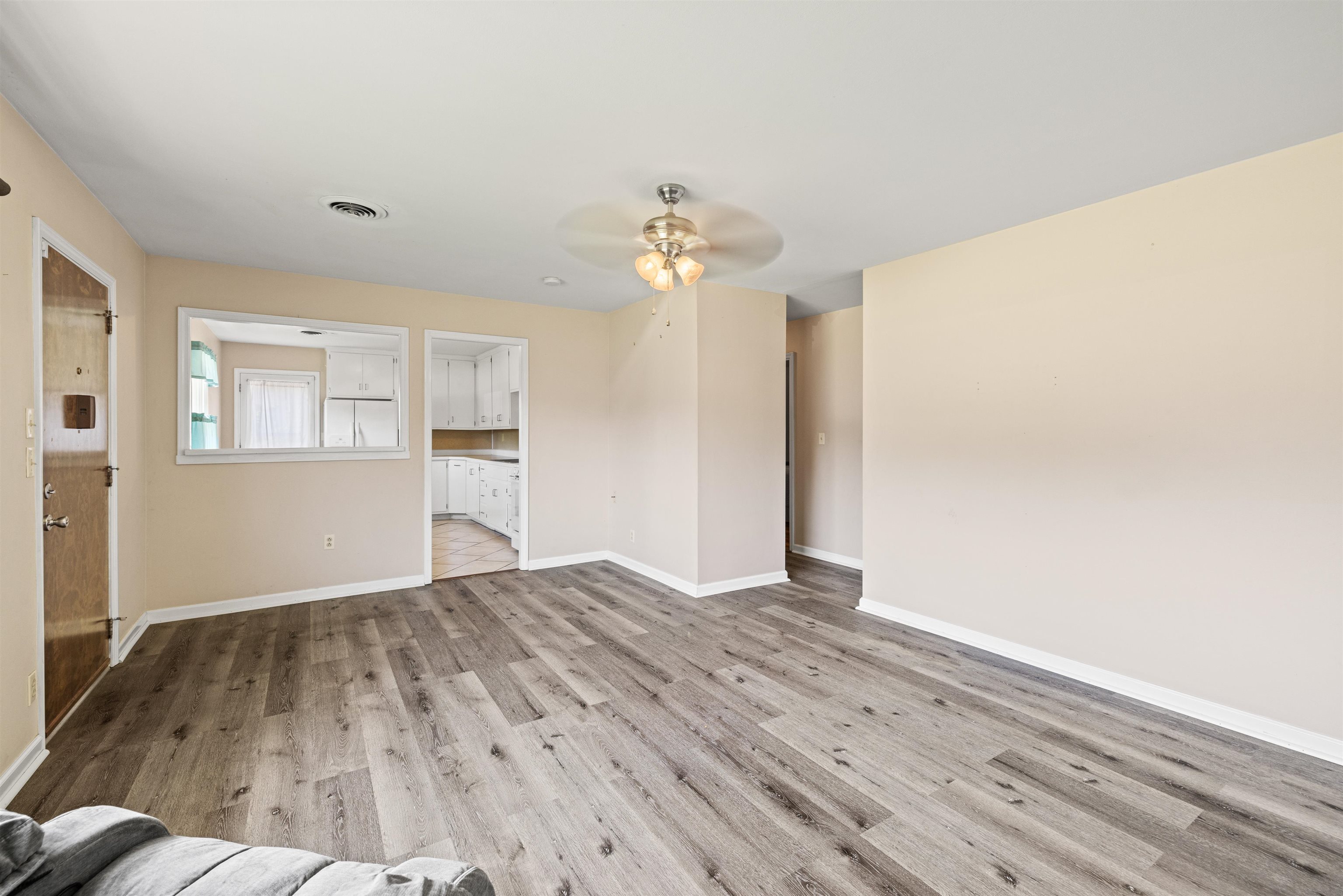 3011 Ridgewood Street, Owensboro, Kentucky 42301, 2 Bedrooms Bedrooms, ,1 BathroomBathrooms,Single Family Residence,For Sale,Ridgewood Street,90153