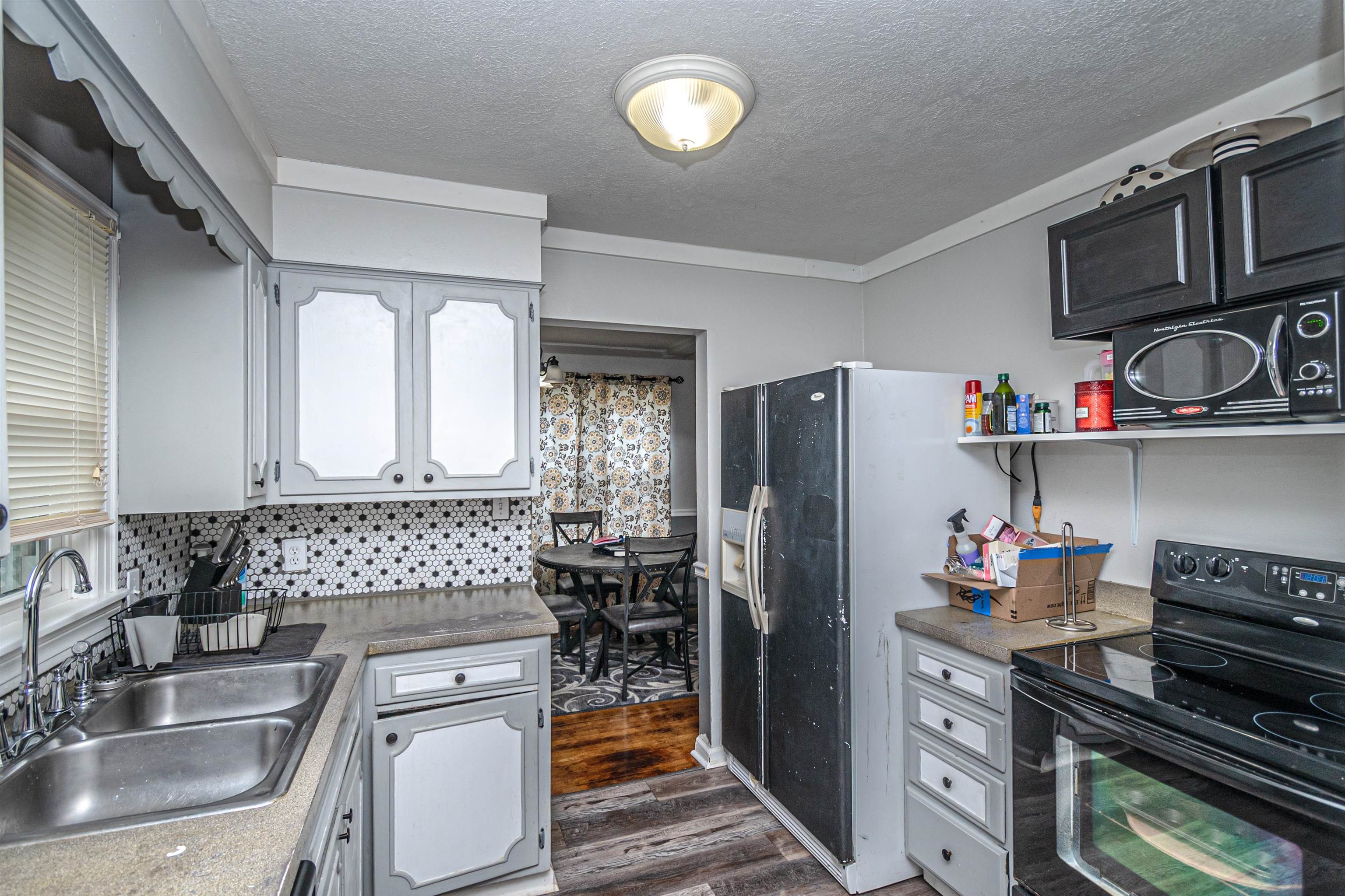 3212 Placid Place, Owensboro, Kentucky 42303, 3 Bedrooms Bedrooms, ,1 BathroomBathrooms,Single Family Residence,For Sale,Placid Place,90156