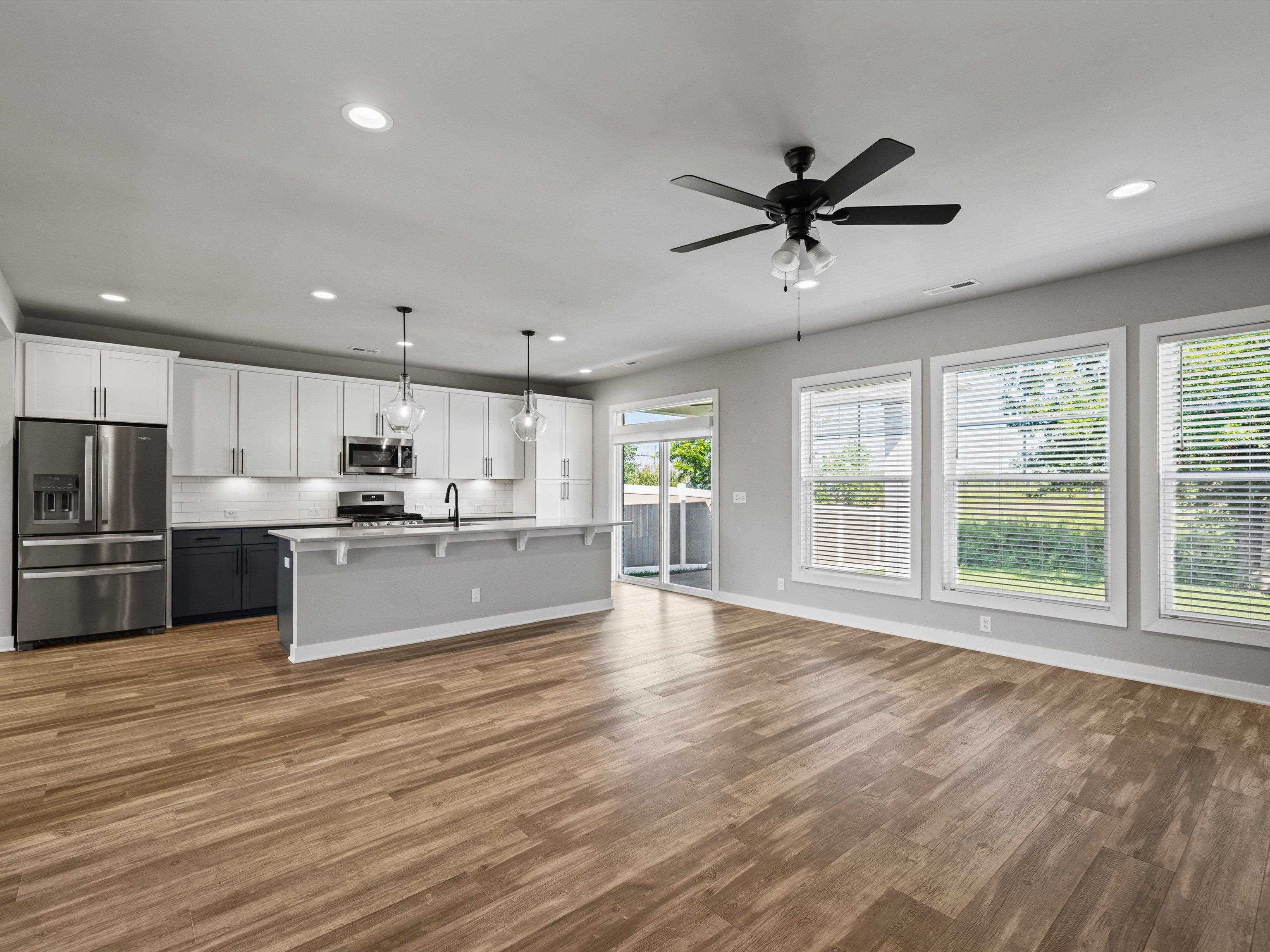 3817 Brookfield Drive, Owensboro, Kentucky 42303, 4 Bedrooms Bedrooms, ,2 BathroomsBathrooms,Single Family Residence,For Sale,Brookfield Drive,90162