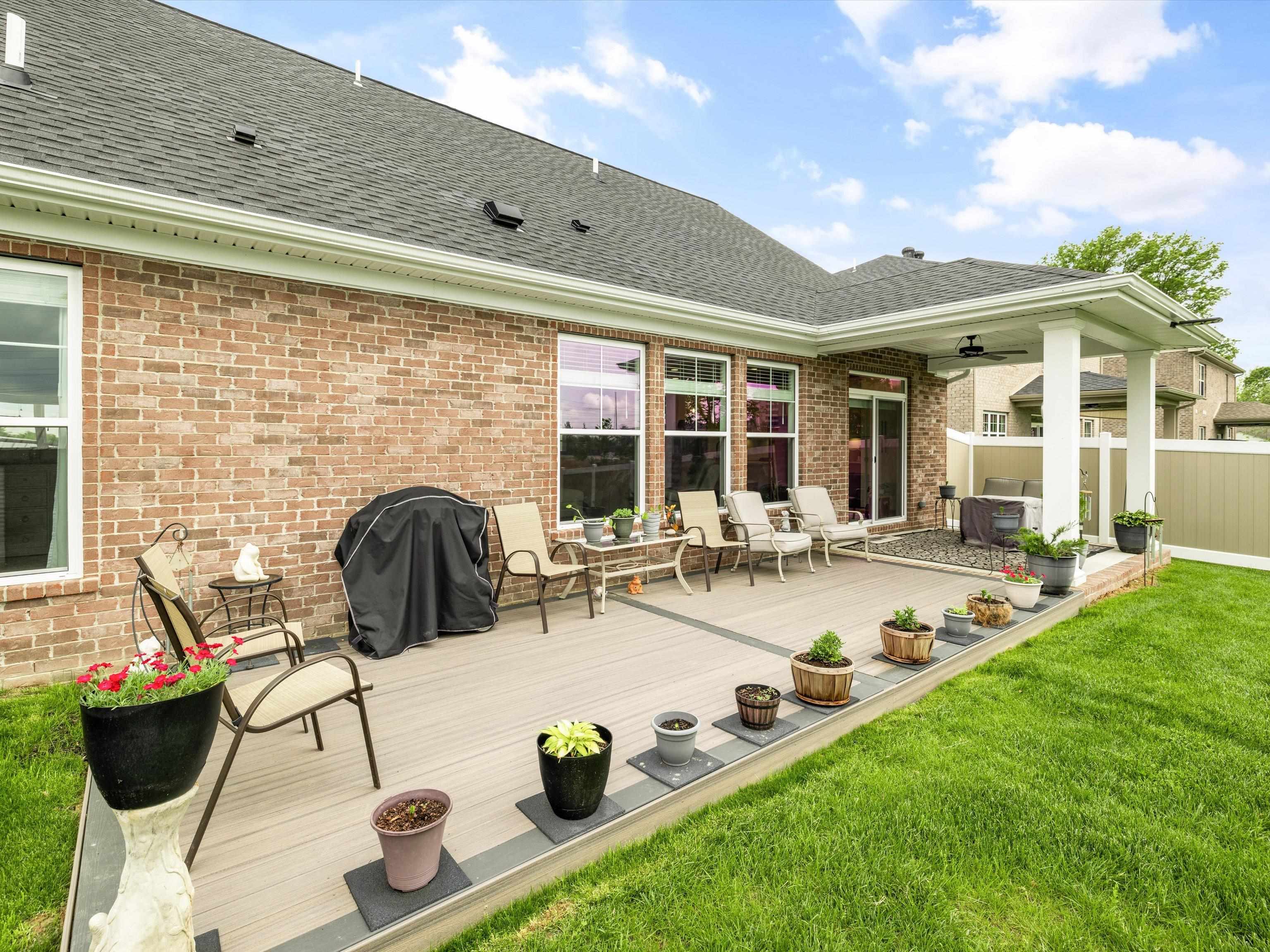 3817 Brookfield Drive, Owensboro, Kentucky 42303, 4 Bedrooms Bedrooms, ,2 BathroomsBathrooms,Single Family Residence,For Sale,Brookfield Drive,90162