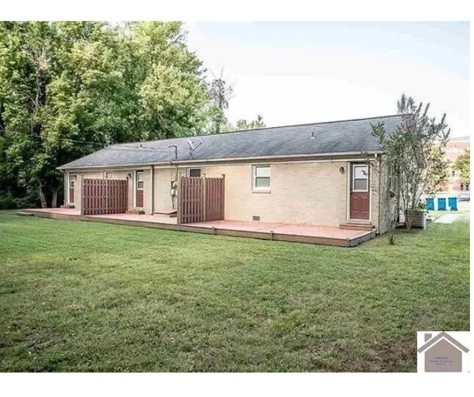 308 10th Street, other, Kentucky 42071, 6 Bedrooms Bedrooms, ,3 BathroomsBathrooms,Triplex,For Sale,10th Street,90172