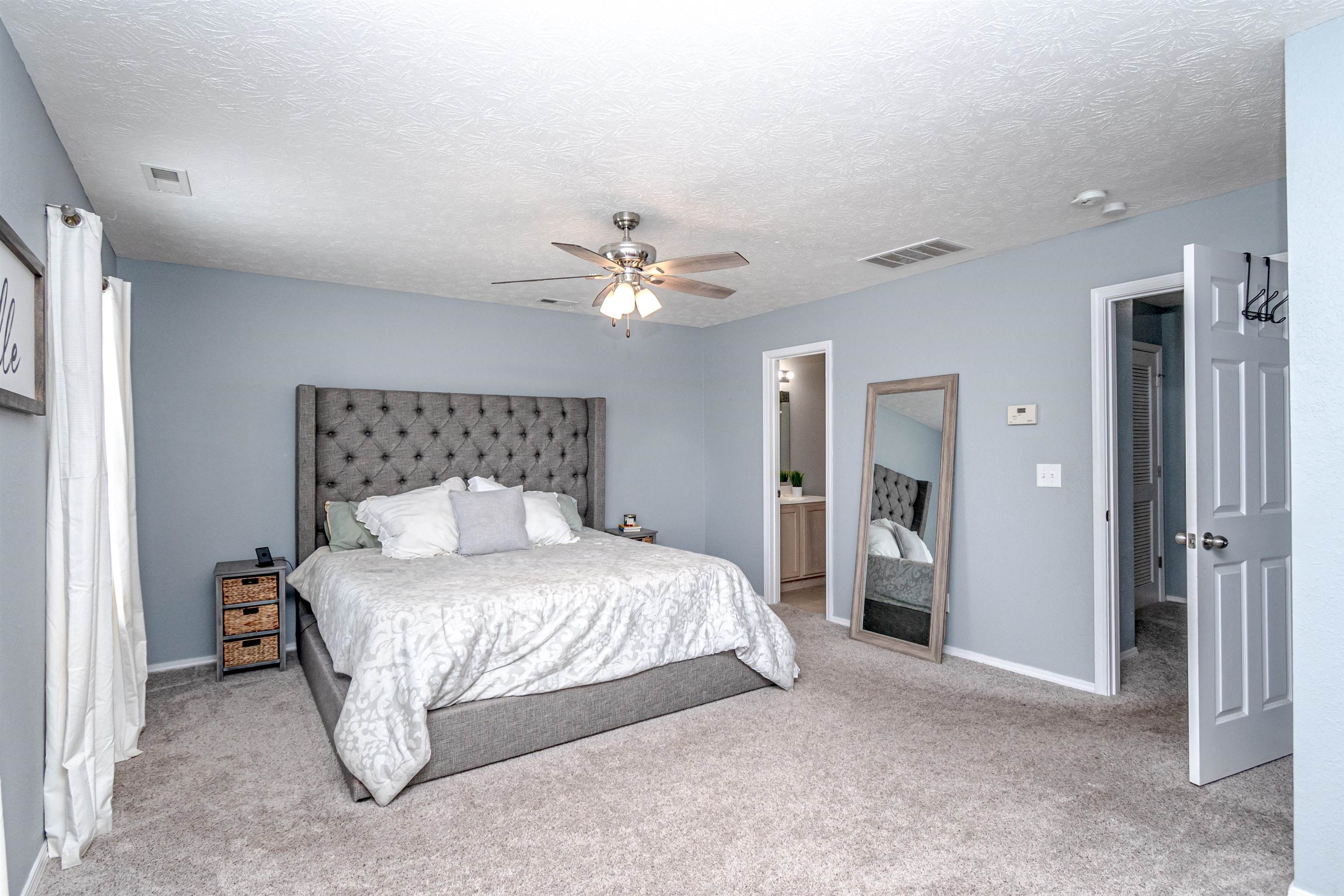 2711 Summer Pt. Ct., Owensboro, Kentucky 42303, 3 Bedrooms Bedrooms, ,2 BathroomsBathrooms,Single Family Residence,For Sale,Summer Pt. Ct.,90174
