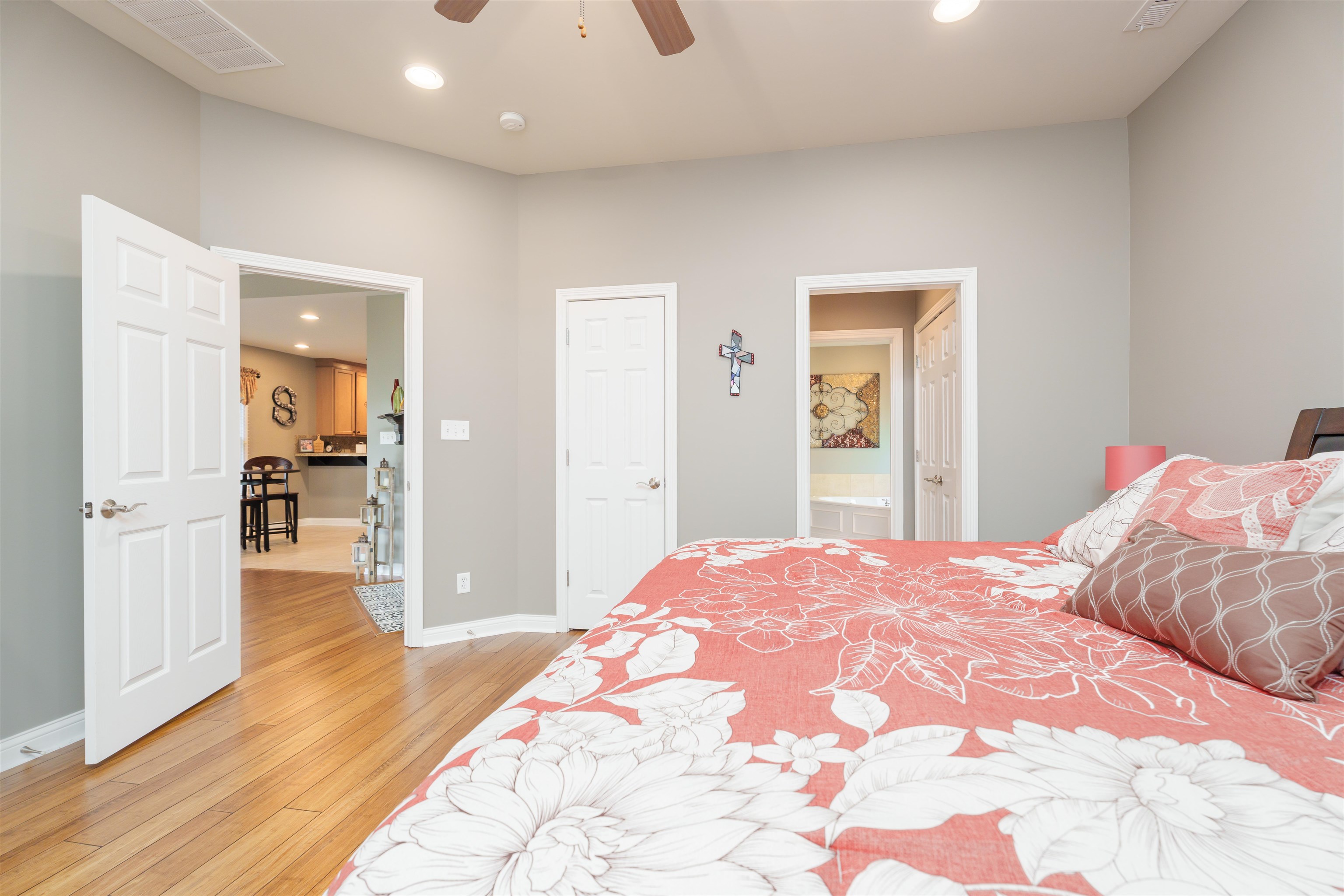 3318 Shadewood Terrace, Owensboro, Kentucky 42303, 3 Bedrooms Bedrooms, ,3 BathroomsBathrooms,Single Family Residence,For Sale,Shadewood Terrace,90179