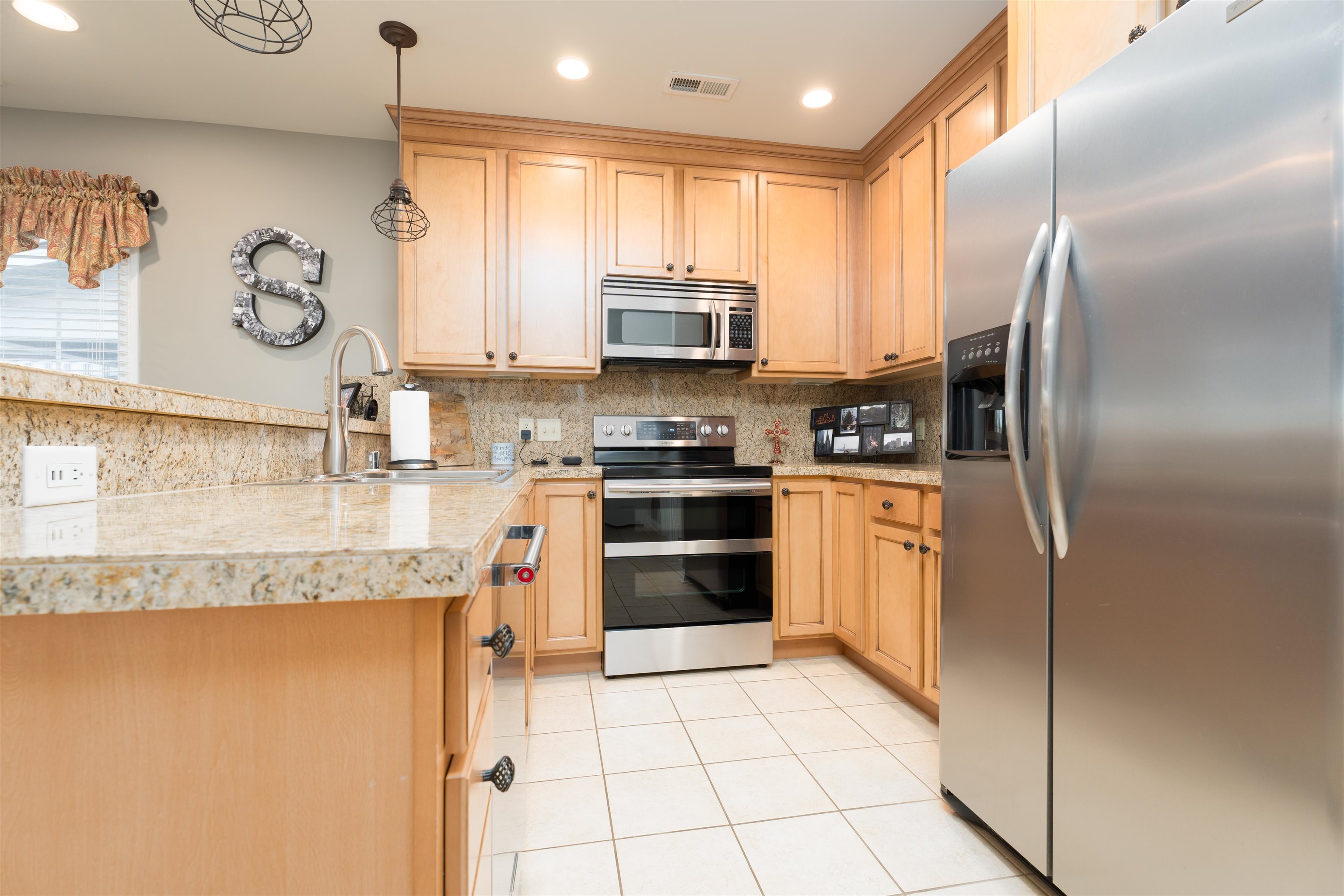 3318 Shadewood Terrace, Owensboro, Kentucky 42303, 3 Bedrooms Bedrooms, ,3 BathroomsBathrooms,Single Family Residence,For Sale,Shadewood Terrace,90179