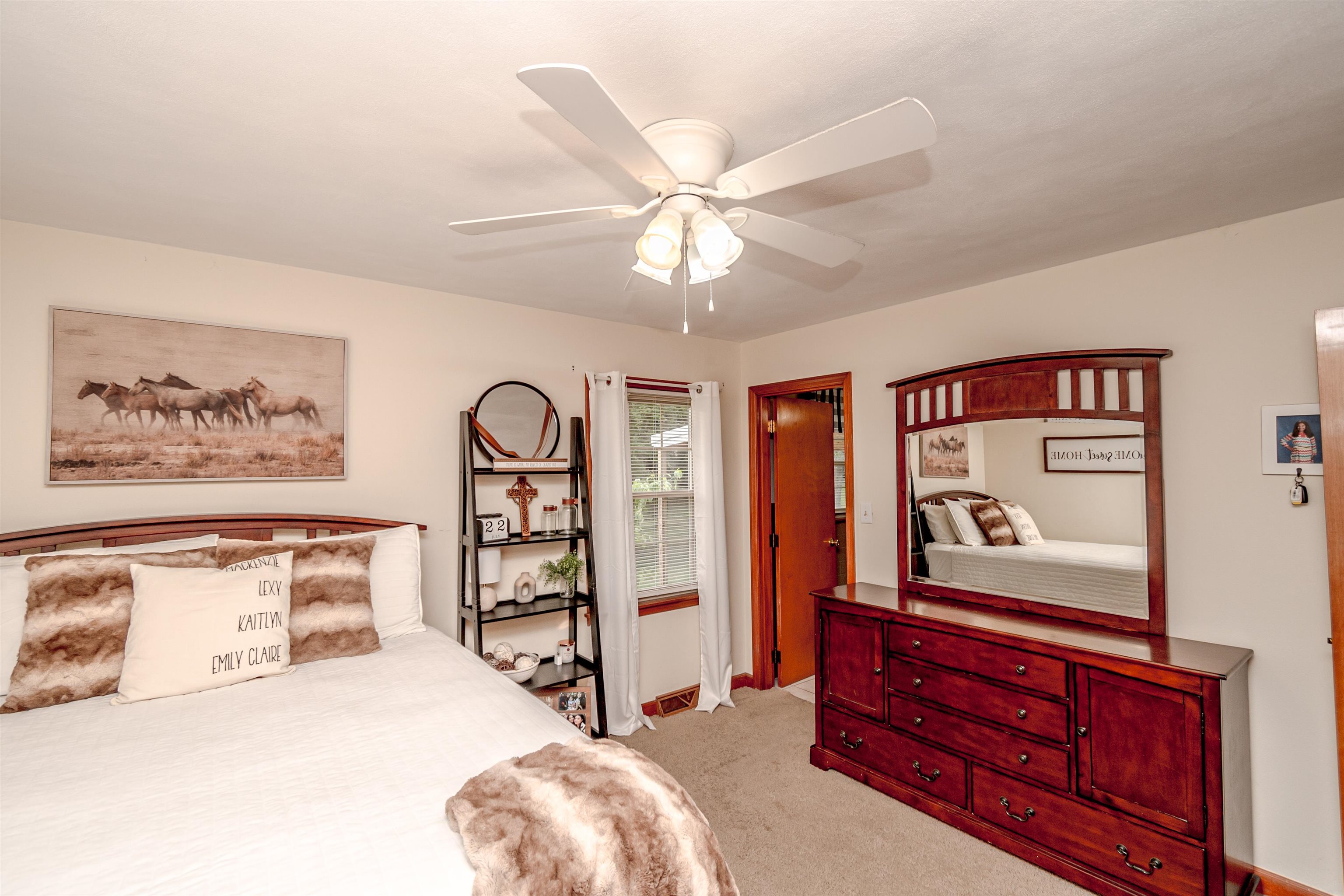 5710 St Rt 54, Philpot, Kentucky 42366, 5 Bedrooms Bedrooms, ,2 BathroomsBathrooms,Single Family Residence,For Sale,St Rt 54,90186