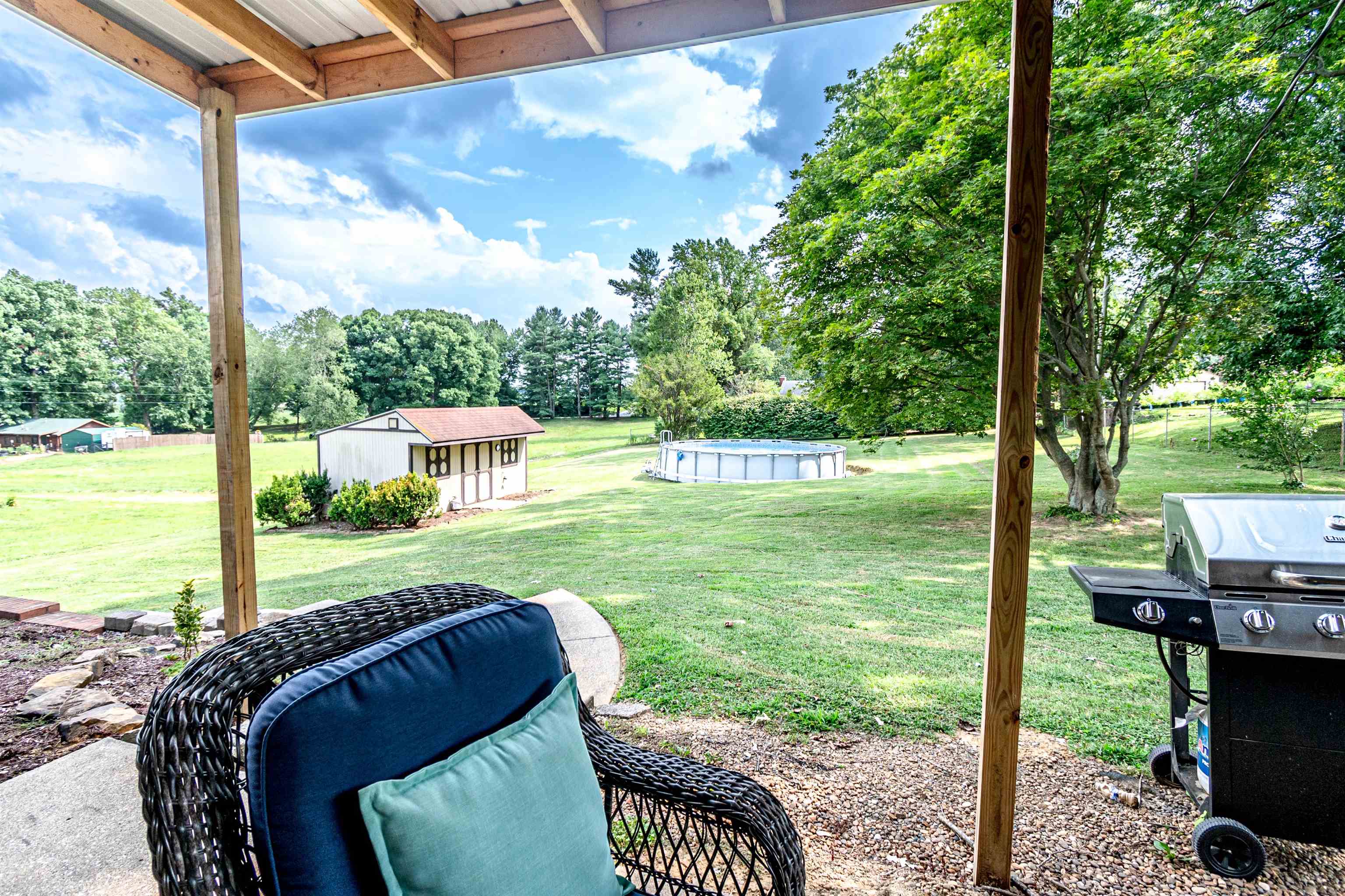 5710 St Rt 54, Philpot, Kentucky 42366, 5 Bedrooms Bedrooms, ,2 BathroomsBathrooms,Single Family Residence,For Sale,St Rt 54,90186
