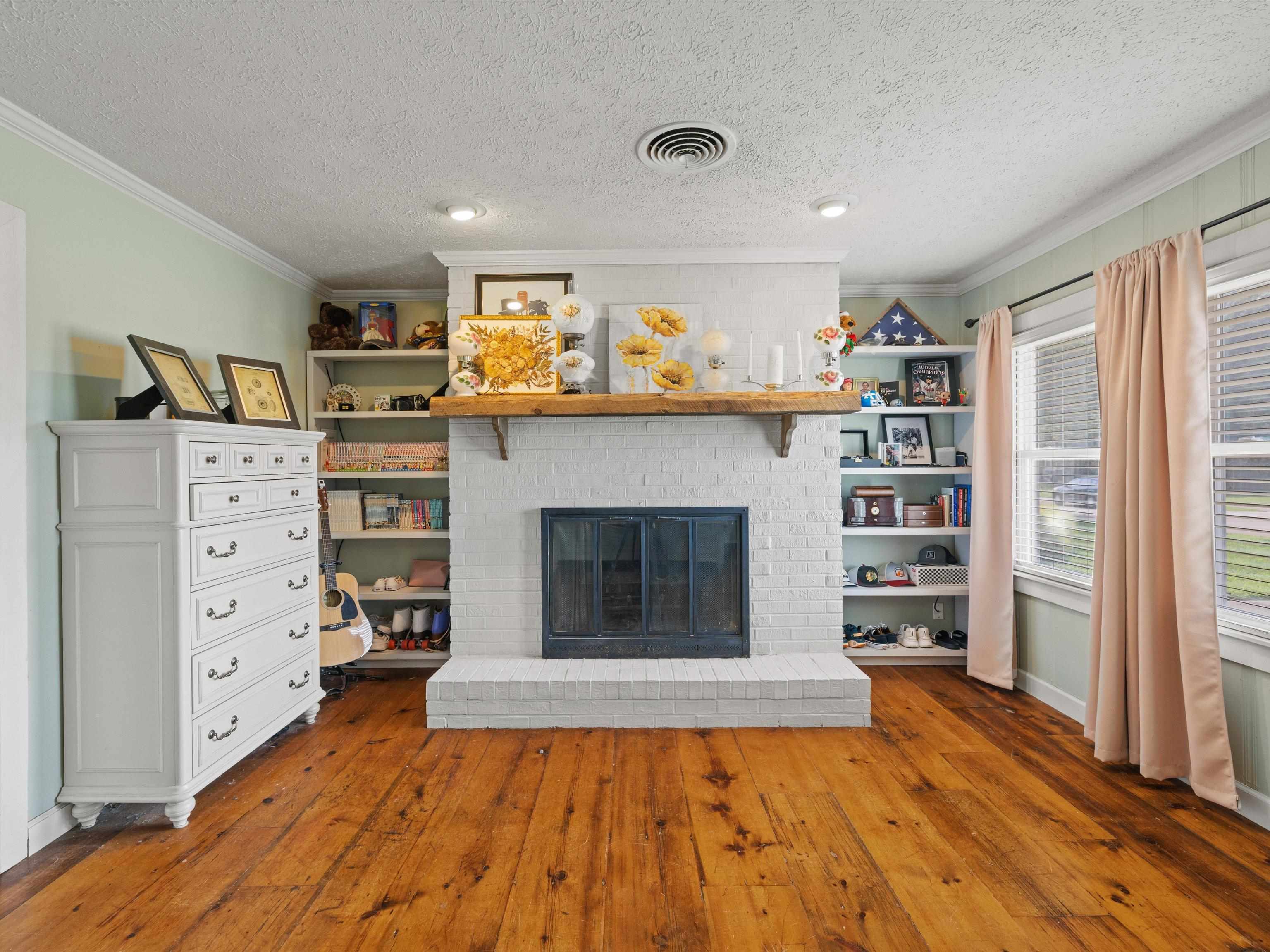 315 24th St., Owensboro, Kentucky 42303, 3 Bedrooms Bedrooms, ,2 BathroomsBathrooms,Single Family Residence,For Sale,24th St.,90188