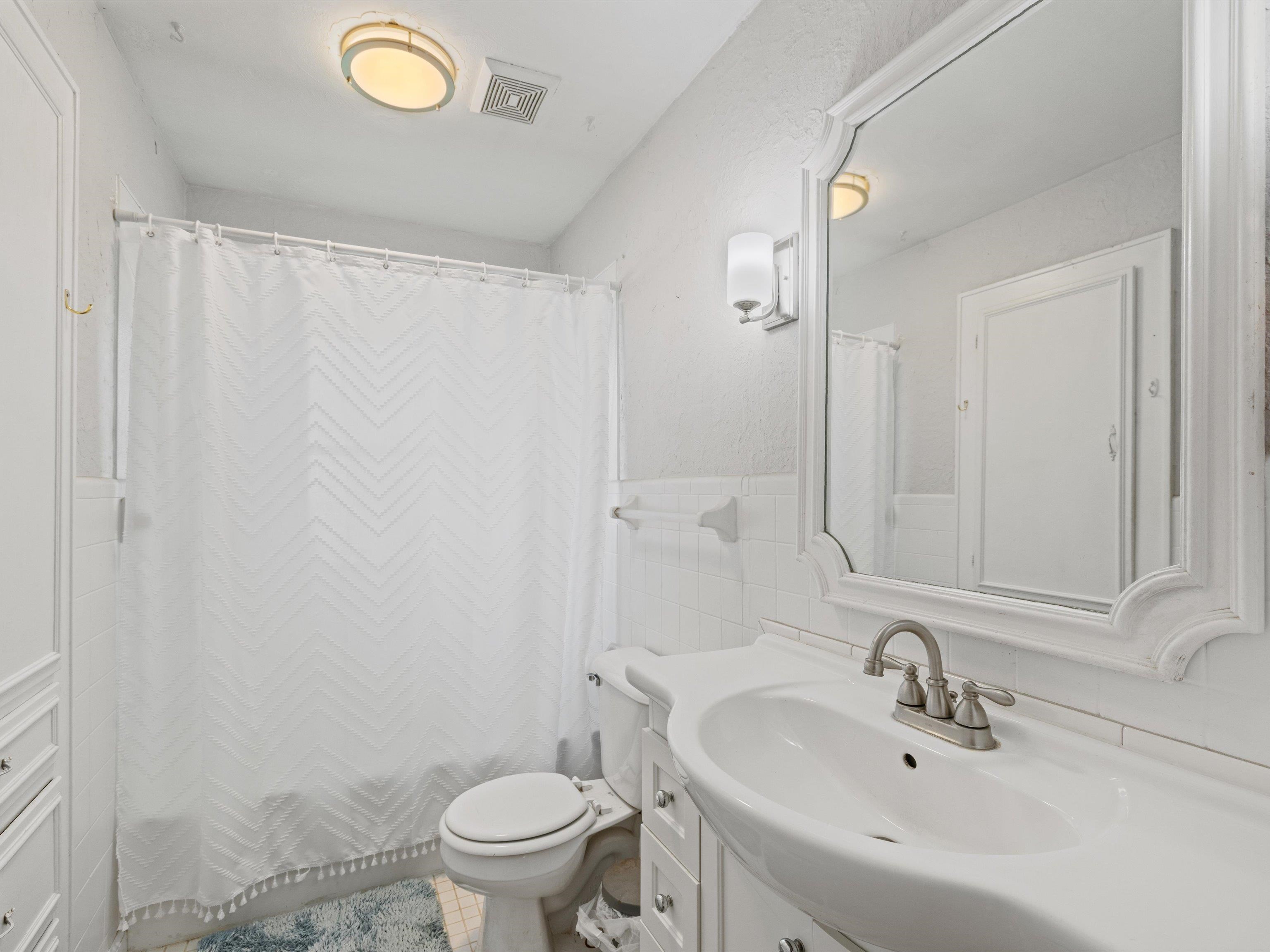315 24th St., Owensboro, Kentucky 42303, 3 Bedrooms Bedrooms, ,2 BathroomsBathrooms,Single Family Residence,For Sale,24th St.,90188