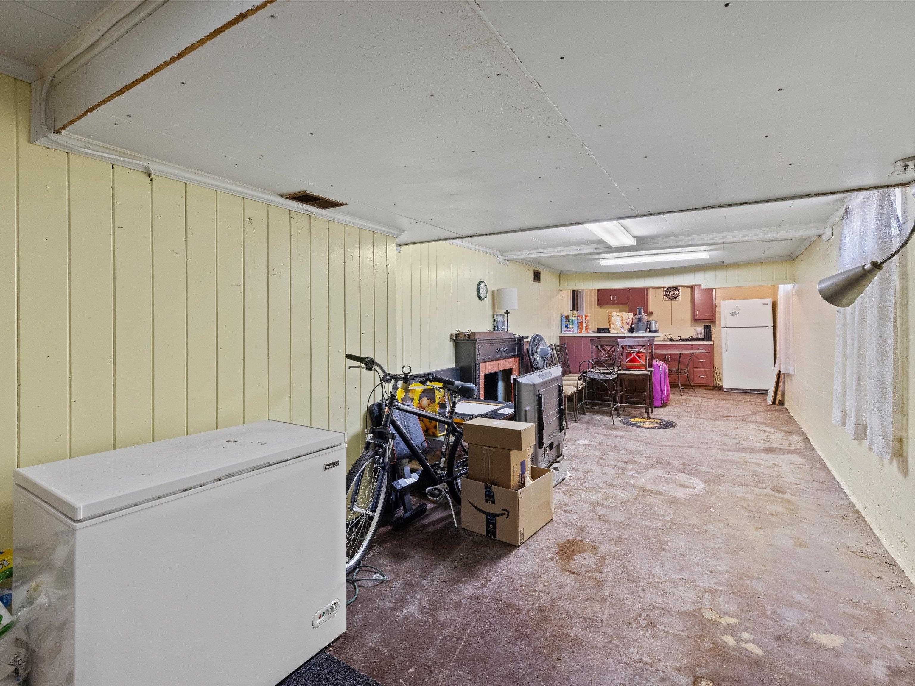 315 24th St., Owensboro, Kentucky 42303, 3 Bedrooms Bedrooms, ,2 BathroomsBathrooms,Single Family Residence,For Sale,24th St.,90188