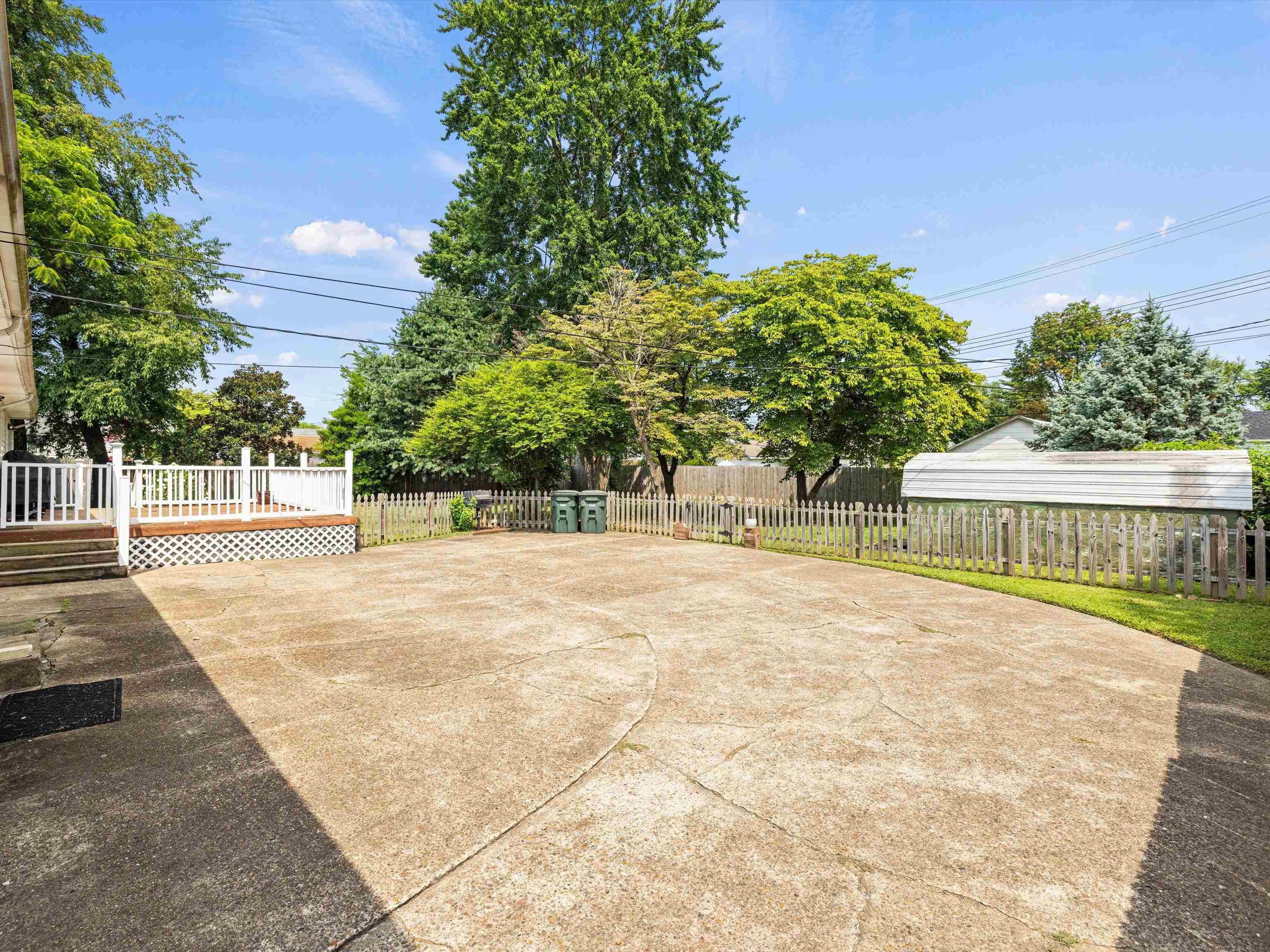 315 24th St., Owensboro, Kentucky 42303, 3 Bedrooms Bedrooms, ,2 BathroomsBathrooms,Single Family Residence,For Sale,24th St.,90188