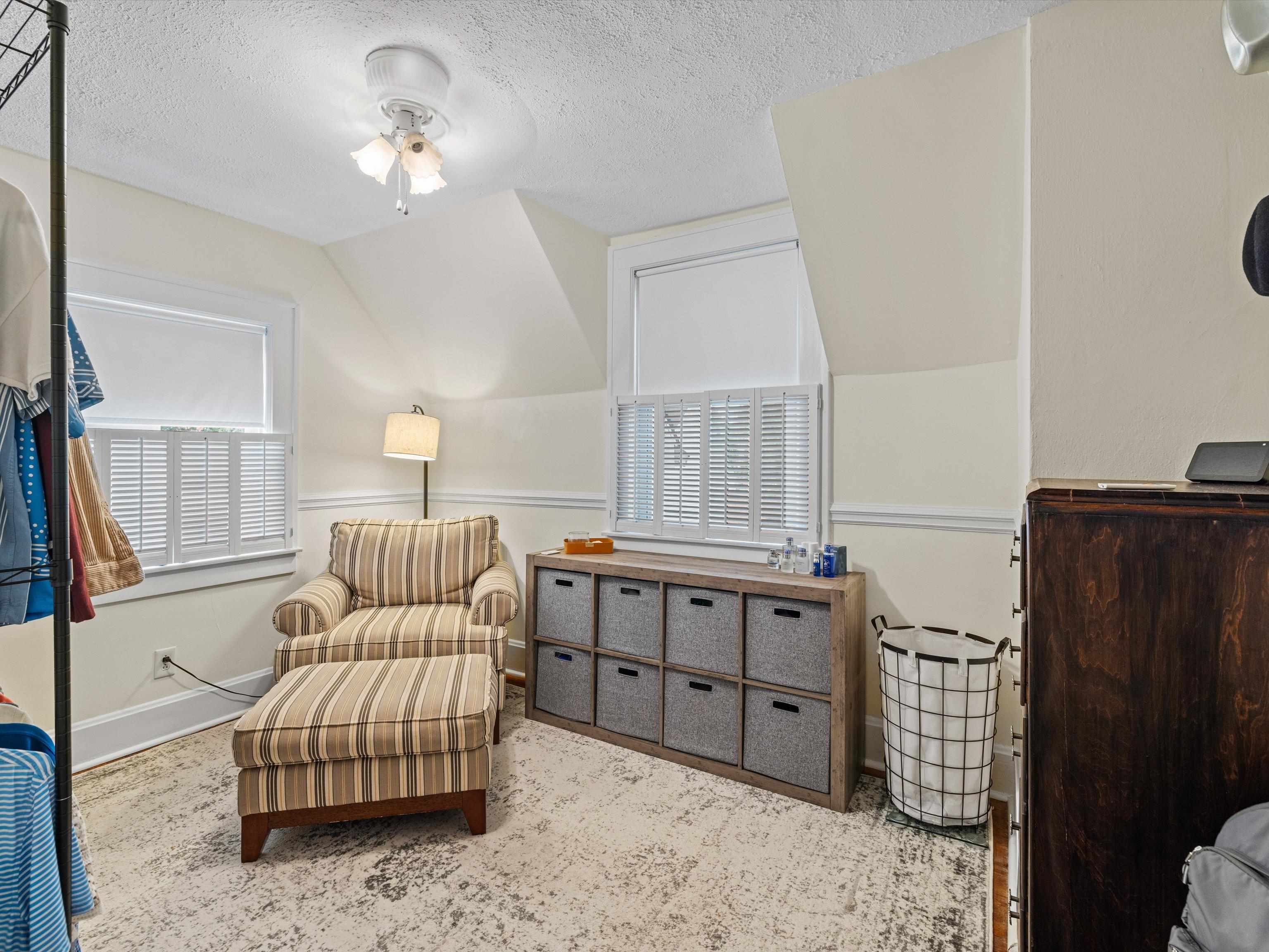 1616 Walnut Street, Owensboro, Kentucky 42301, 3 Bedrooms Bedrooms, ,2 BathroomsBathrooms,Single Family Residence,For Sale,Walnut Street,90192