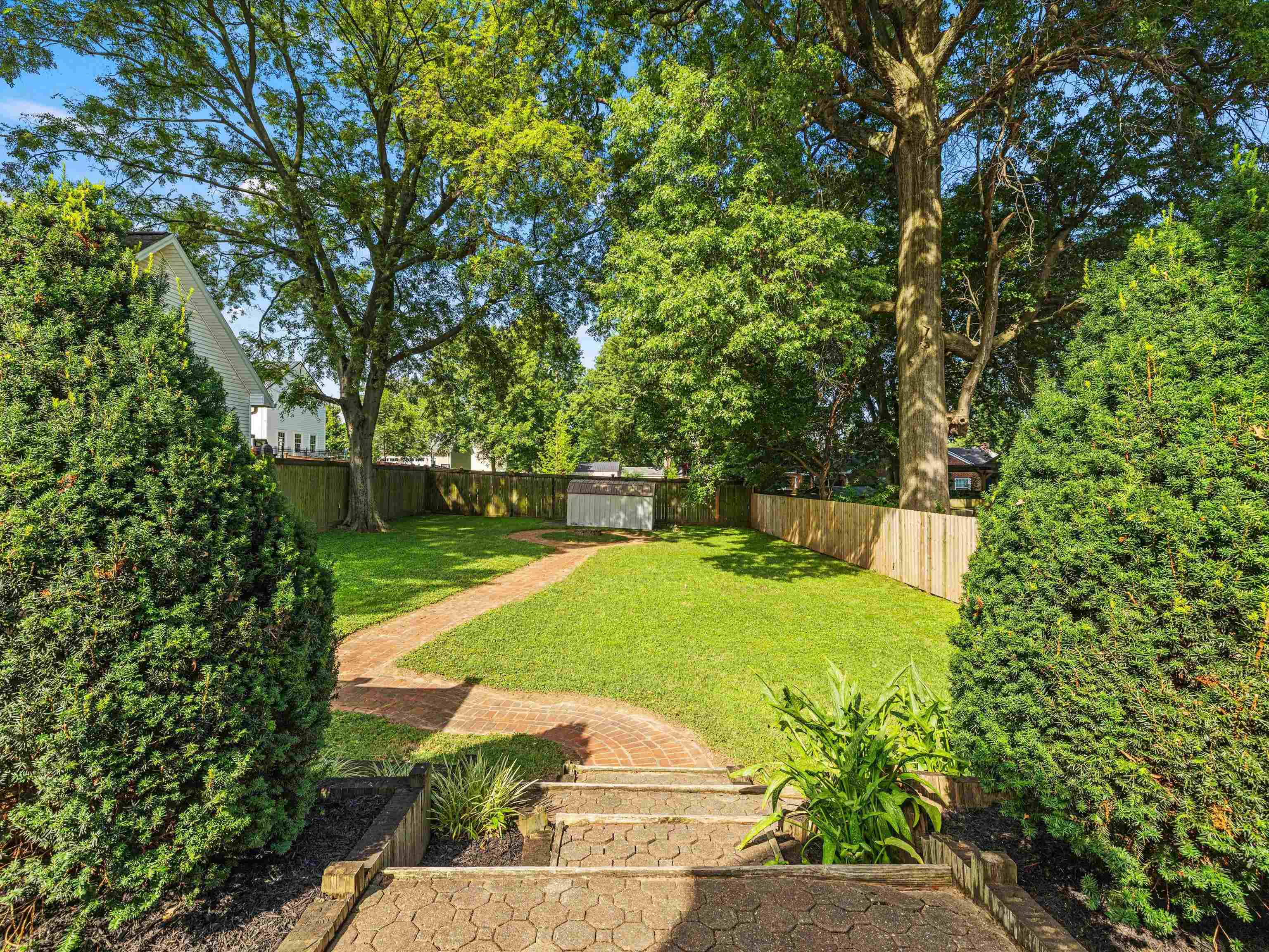 1616 Walnut Street, Owensboro, Kentucky 42301, 3 Bedrooms Bedrooms, ,2 BathroomsBathrooms,Single Family Residence,For Sale,Walnut Street,90192