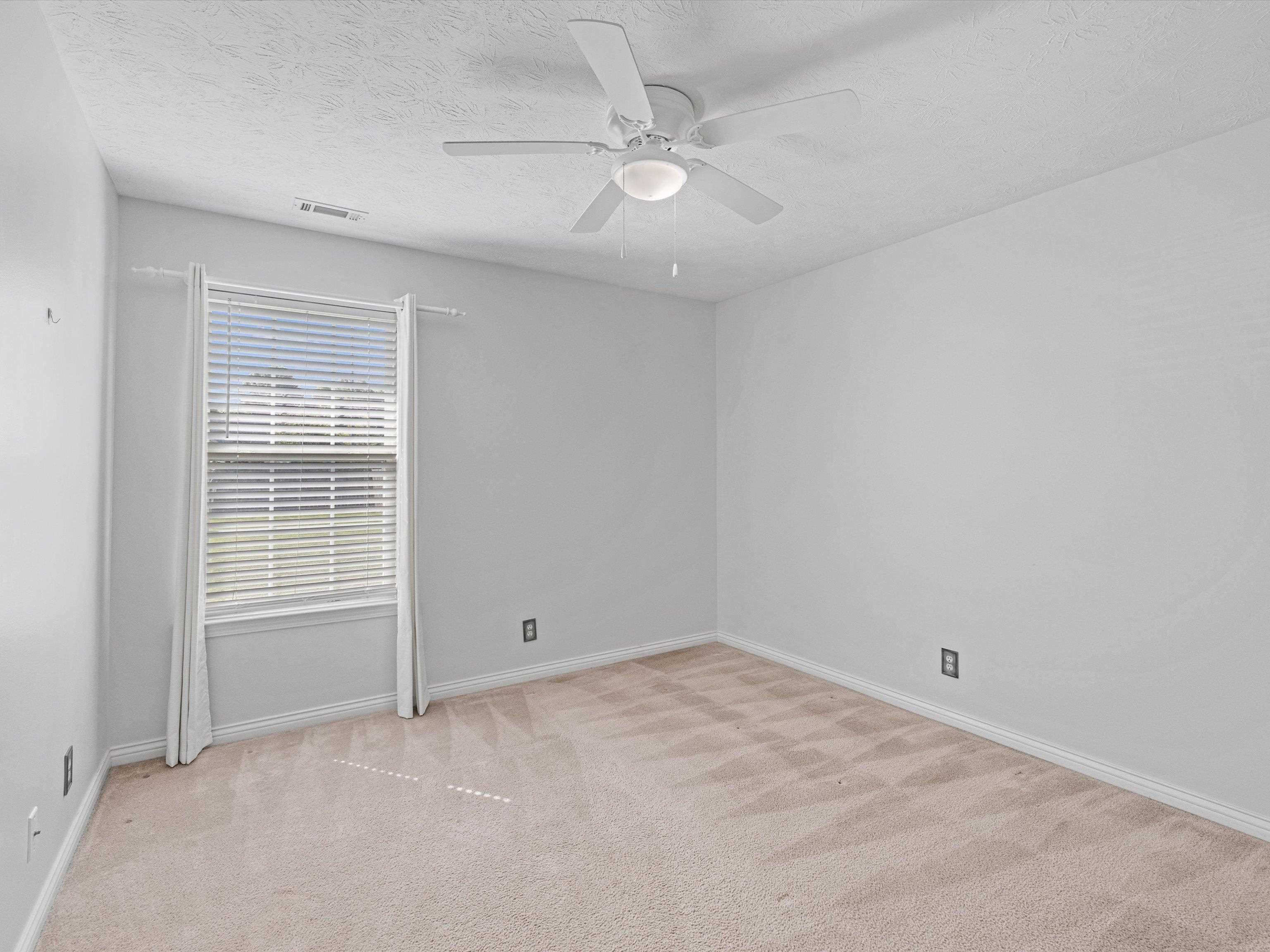 2336 Trails Lake Garden, Owensboro, Kentucky 42303, 3 Bedrooms Bedrooms, ,2 BathroomsBathrooms,Single Family Residence,For Sale,Trails Lake Garden,90194