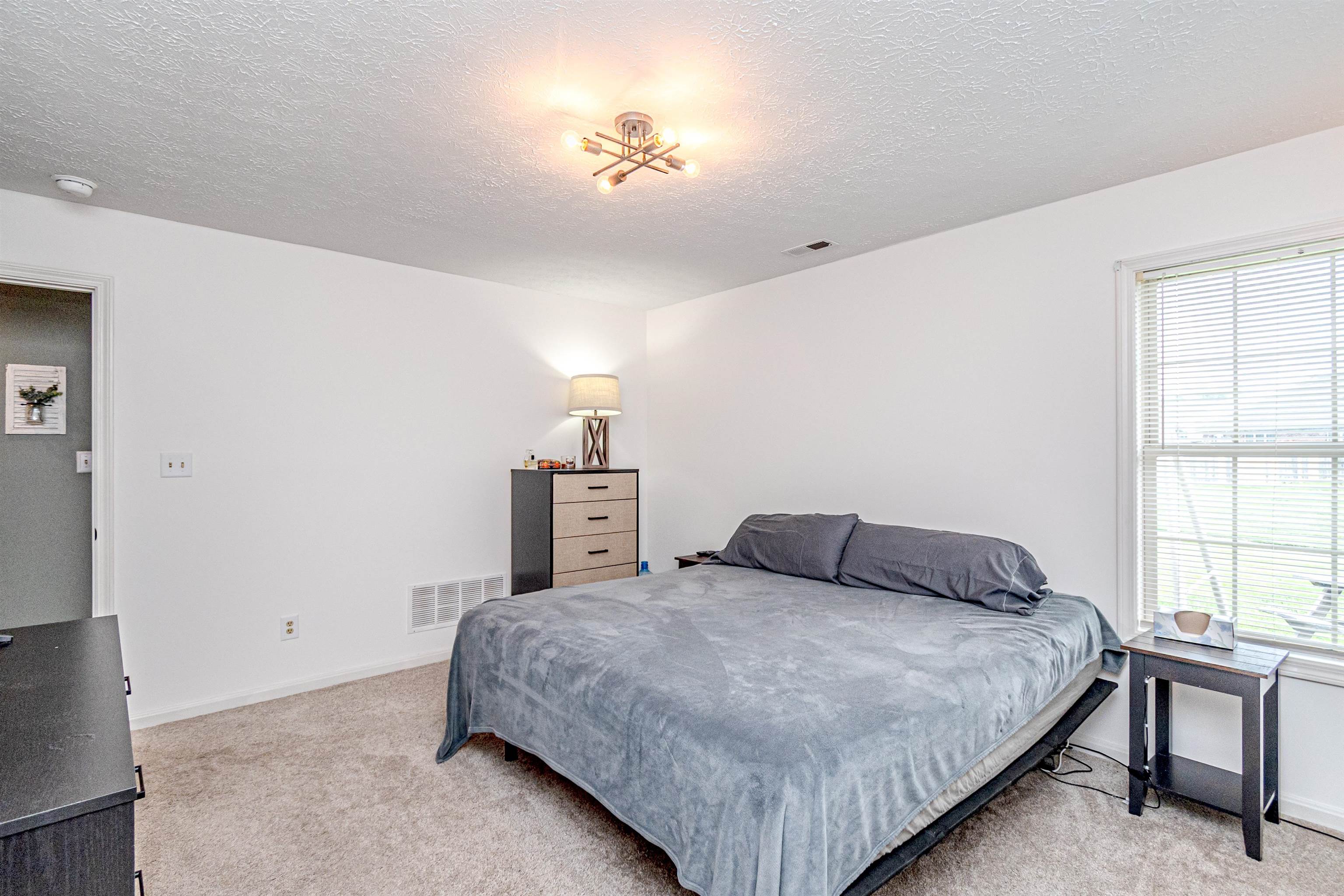 3068 Stirrup Loop, Owensboro, Kentucky 42303, 3 Bedrooms Bedrooms, ,2 BathroomsBathrooms,Single Family Residence,For Sale,Stirrup Loop,90199
