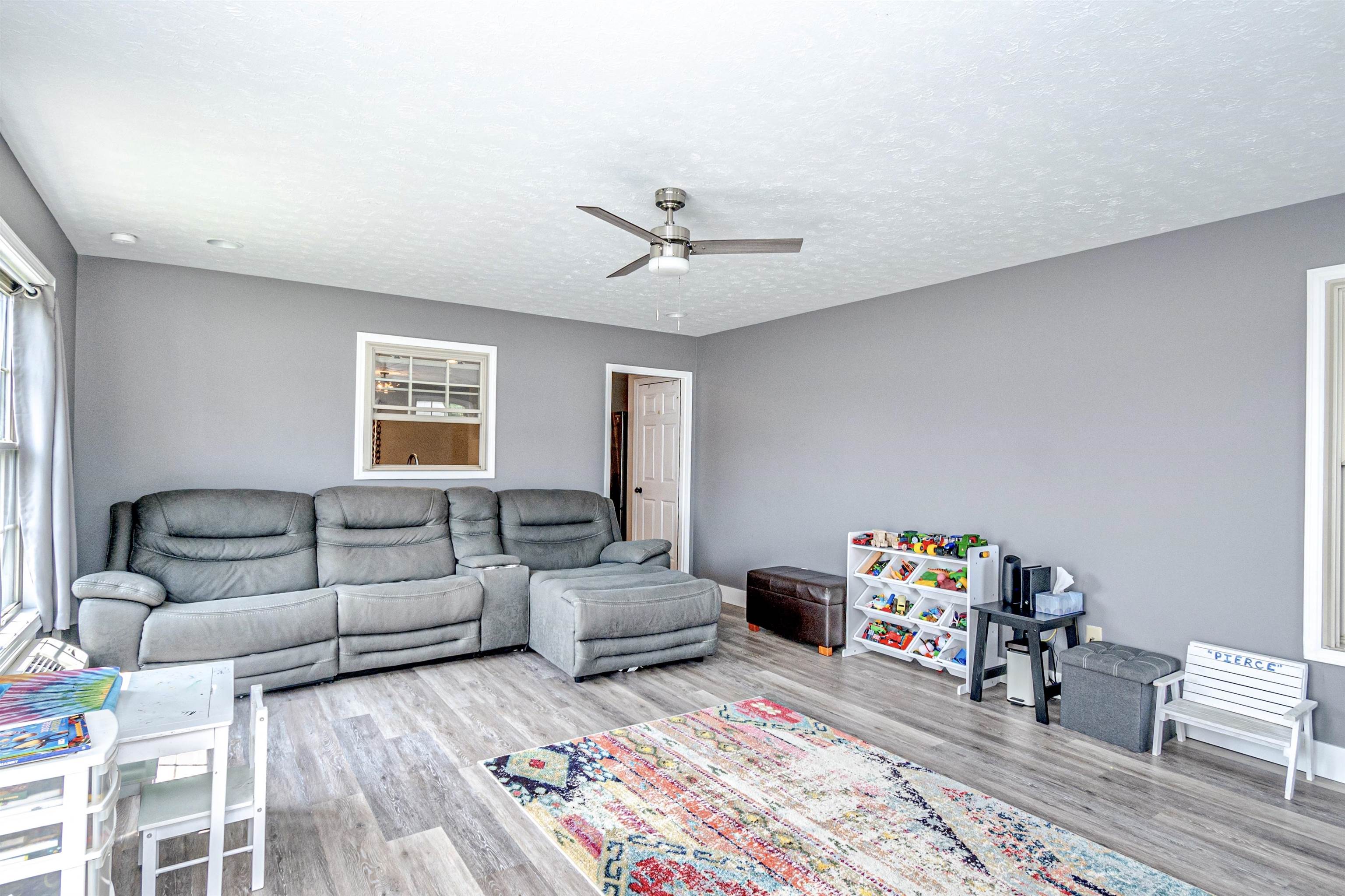 3068 Stirrup Loop, Owensboro, Kentucky 42303, 3 Bedrooms Bedrooms, ,2 BathroomsBathrooms,Single Family Residence,For Sale,Stirrup Loop,90199
