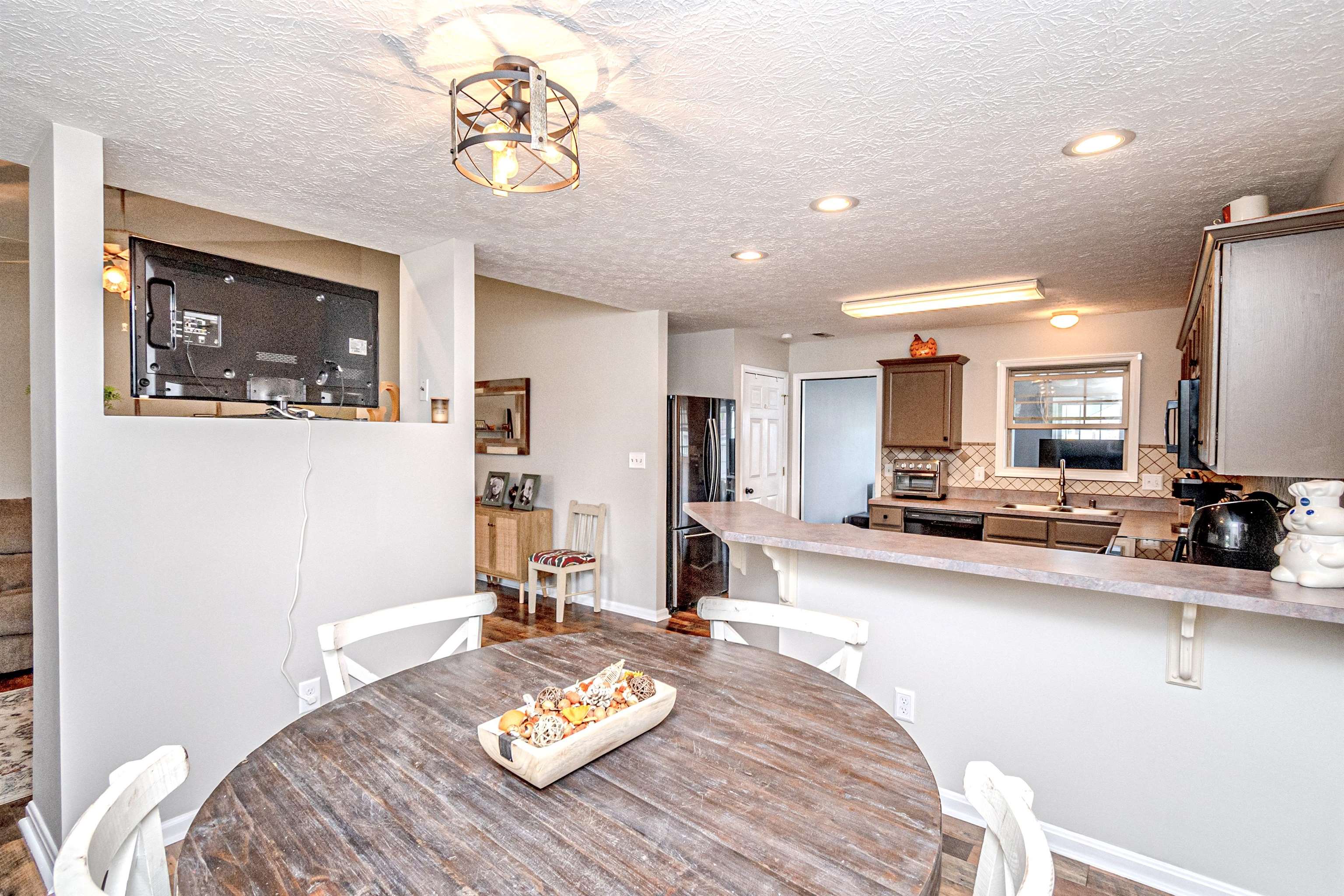 3068 Stirrup Loop, Owensboro, Kentucky 42303, 3 Bedrooms Bedrooms, ,2 BathroomsBathrooms,Single Family Residence,For Sale,Stirrup Loop,90199