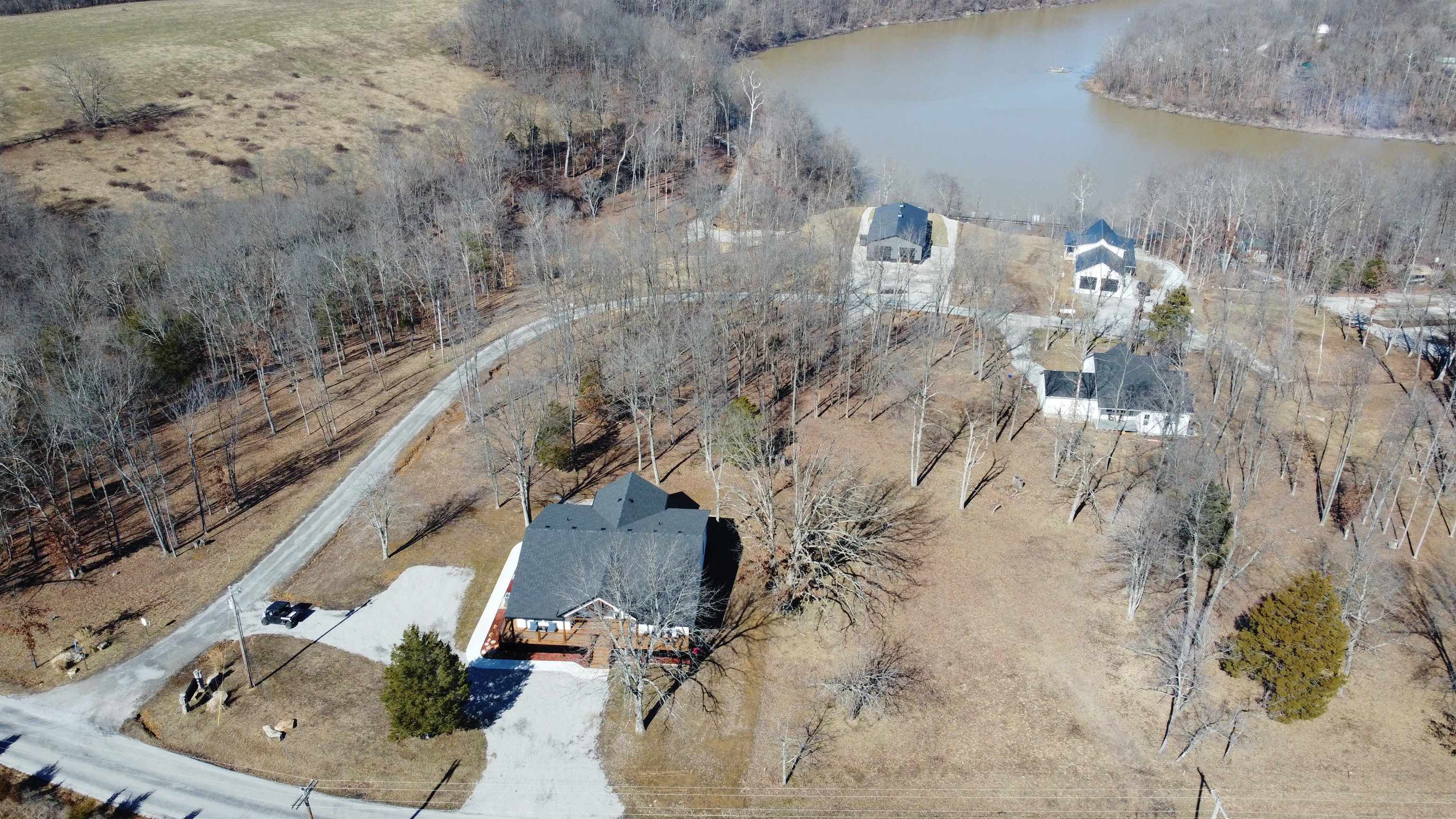 118 Stargazer Ln, Falls of Rough, Kentucky 40119, 3 Bedrooms Bedrooms, ,2 BathroomsBathrooms,Single Family Residence,For Sale,Stargazer Ln,90200