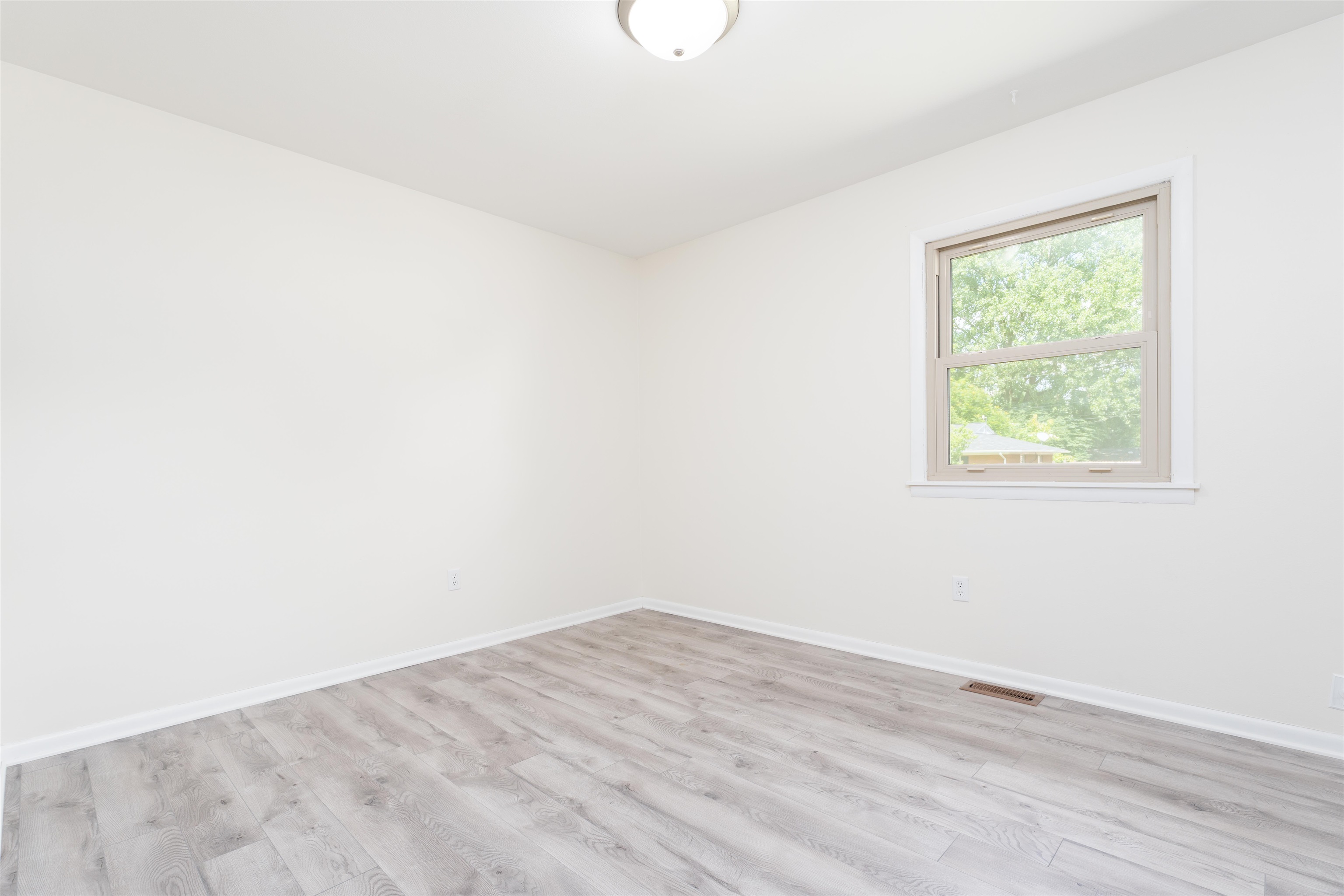 2638 Epworth Lane, Owensboro, Kentucky 42303, 3 Bedrooms Bedrooms, ,1 BathroomBathrooms,Single Family Residence,For Sale,Epworth Lane,90202