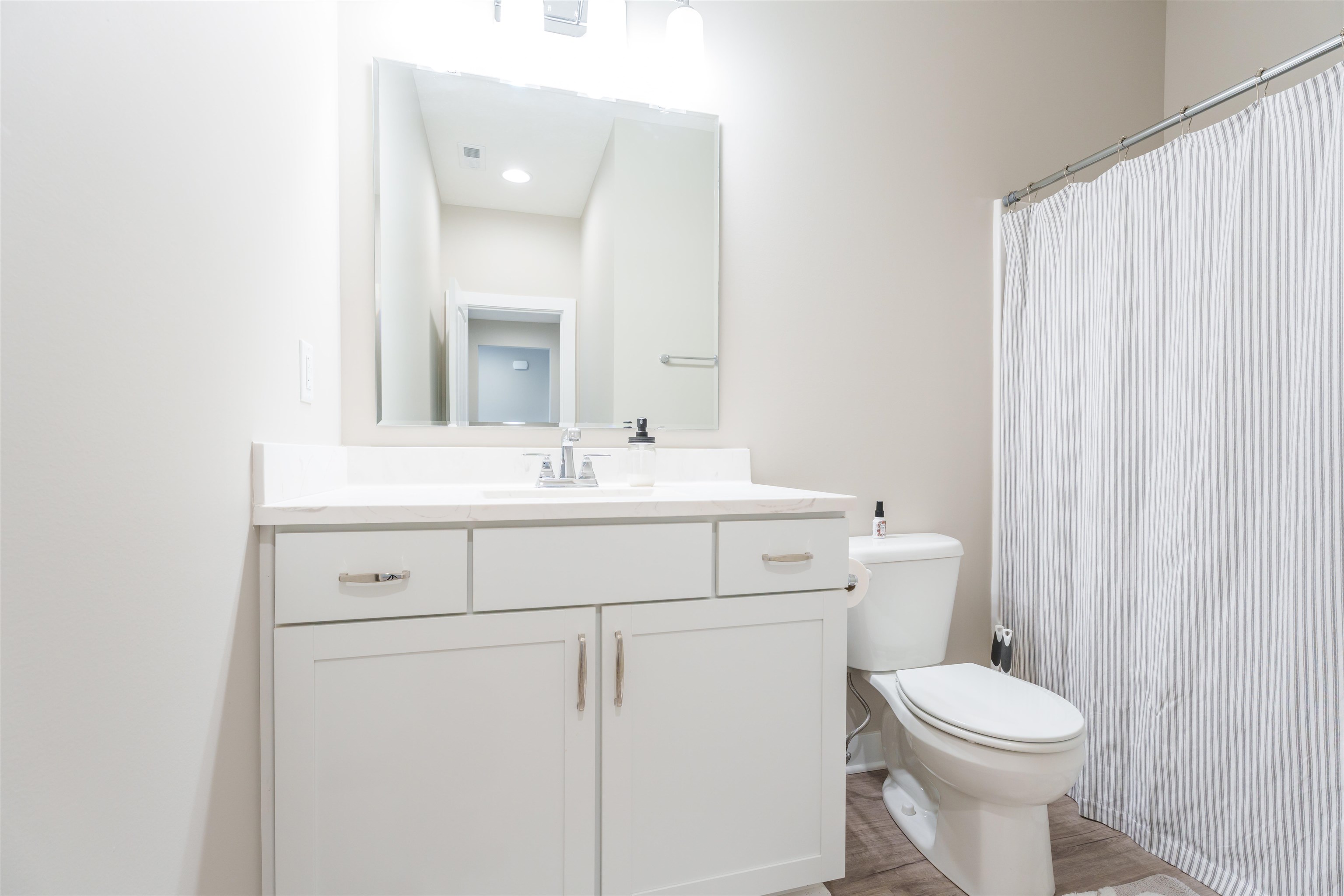 6817 Valley Brook Trace, Utica, Kentucky 42376, 3 Bedrooms Bedrooms, ,2 BathroomsBathrooms,Single Family Residence,For Sale,6817 Valley Brook Trace,90203