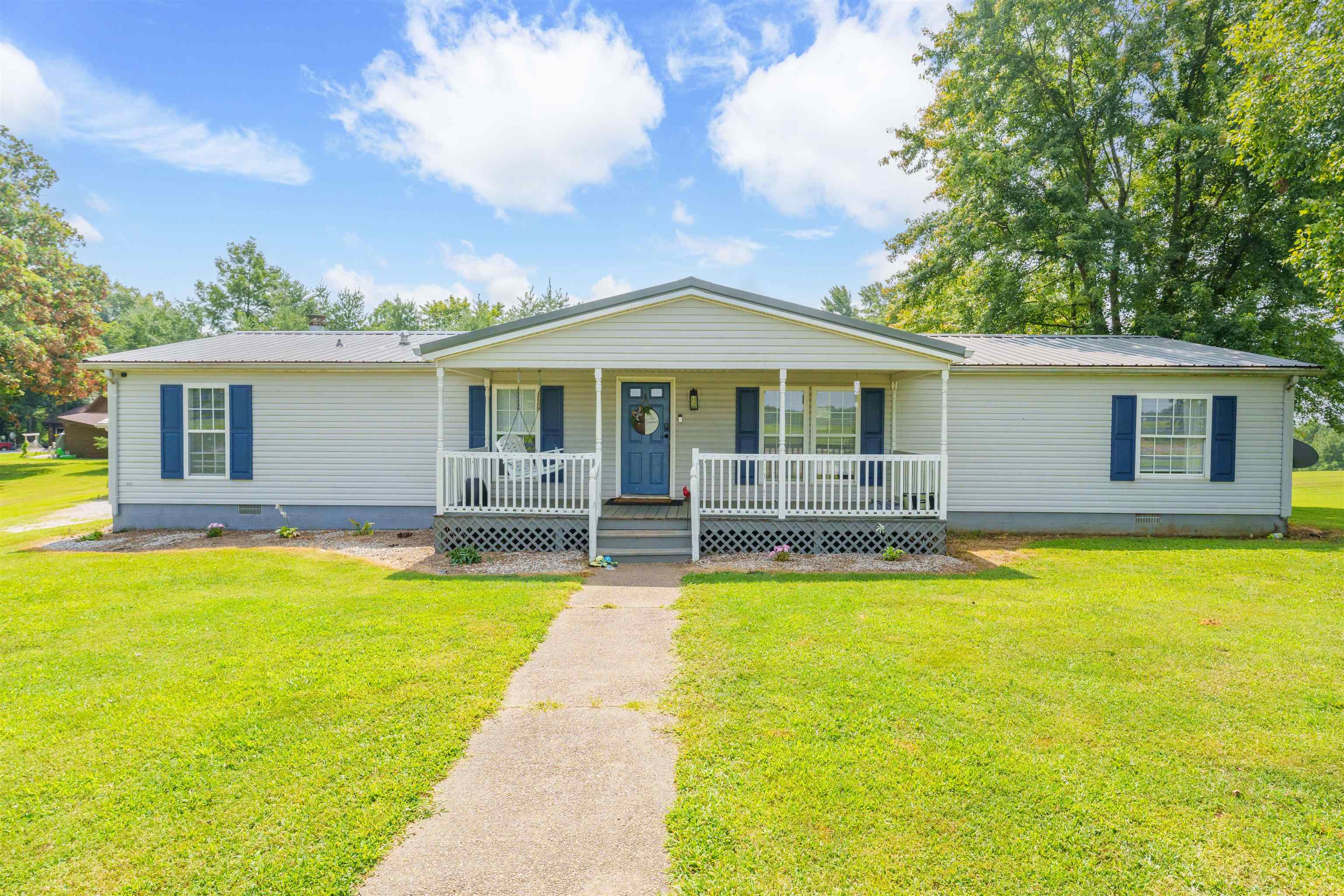 200 JW Bailey Rd., Calhoun, Kentucky 42327, 3 Bedrooms Bedrooms, ,2 BathroomsBathrooms,Single Family Residence,For Sale,JW Bailey Rd.,90204