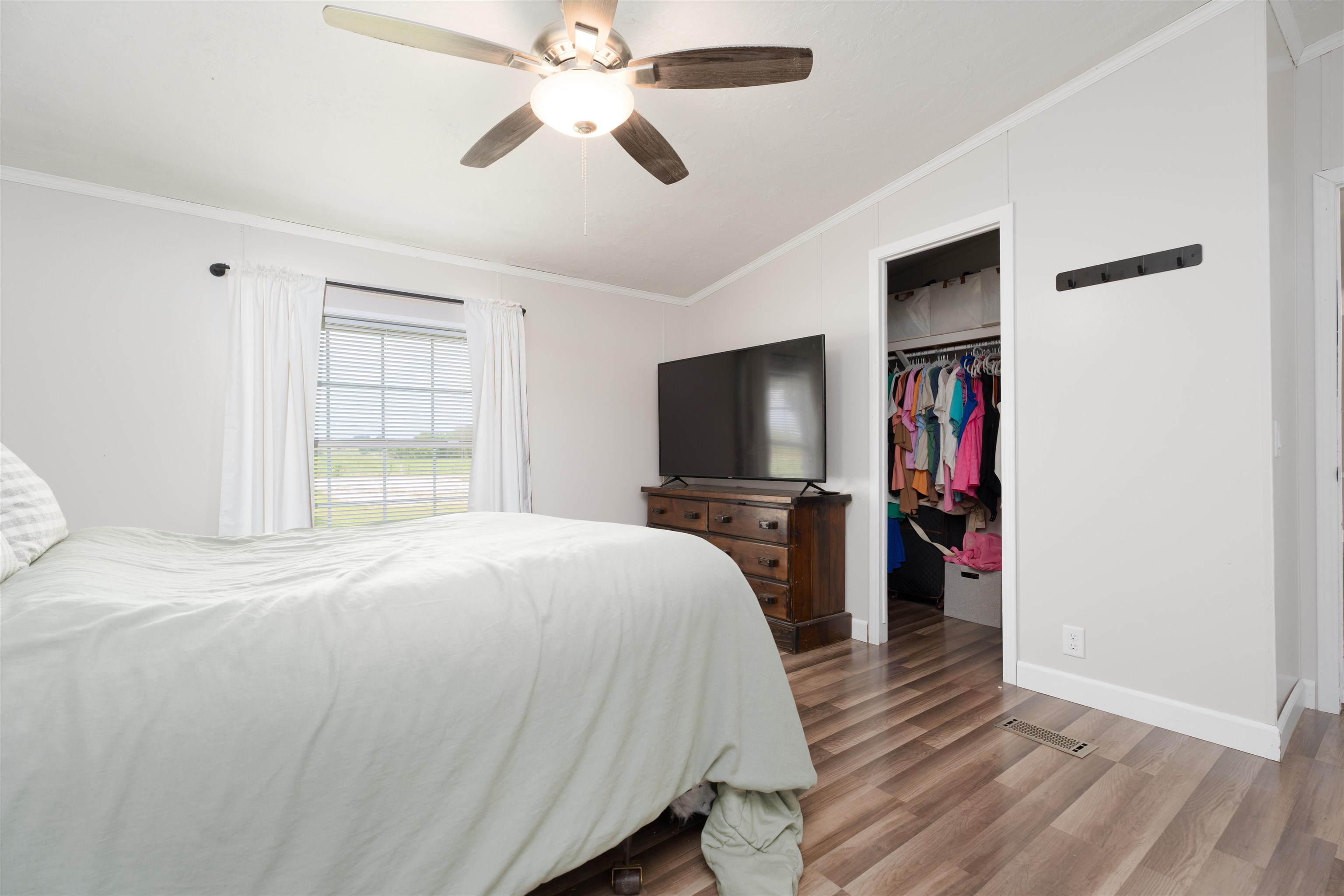 200 JW Bailey Rd., Calhoun, Kentucky 42327, 3 Bedrooms Bedrooms, ,2 BathroomsBathrooms,Single Family Residence,For Sale,JW Bailey Rd.,90204