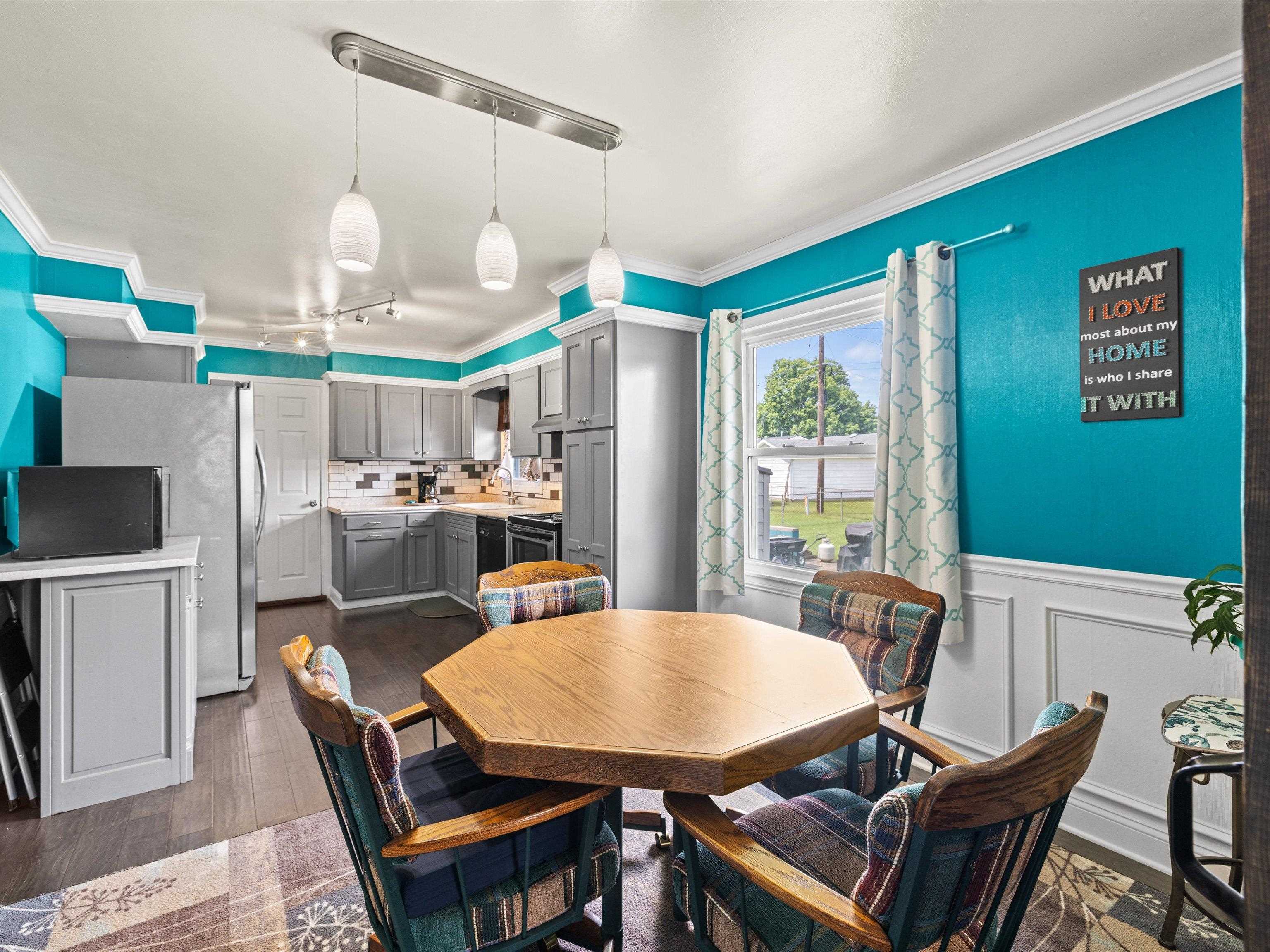3114 Queens Way, Owensboro, Kentucky 42301, 3 Bedrooms Bedrooms, ,2 BathroomsBathrooms,Single Family Residence,For Sale,Queens Way,90207