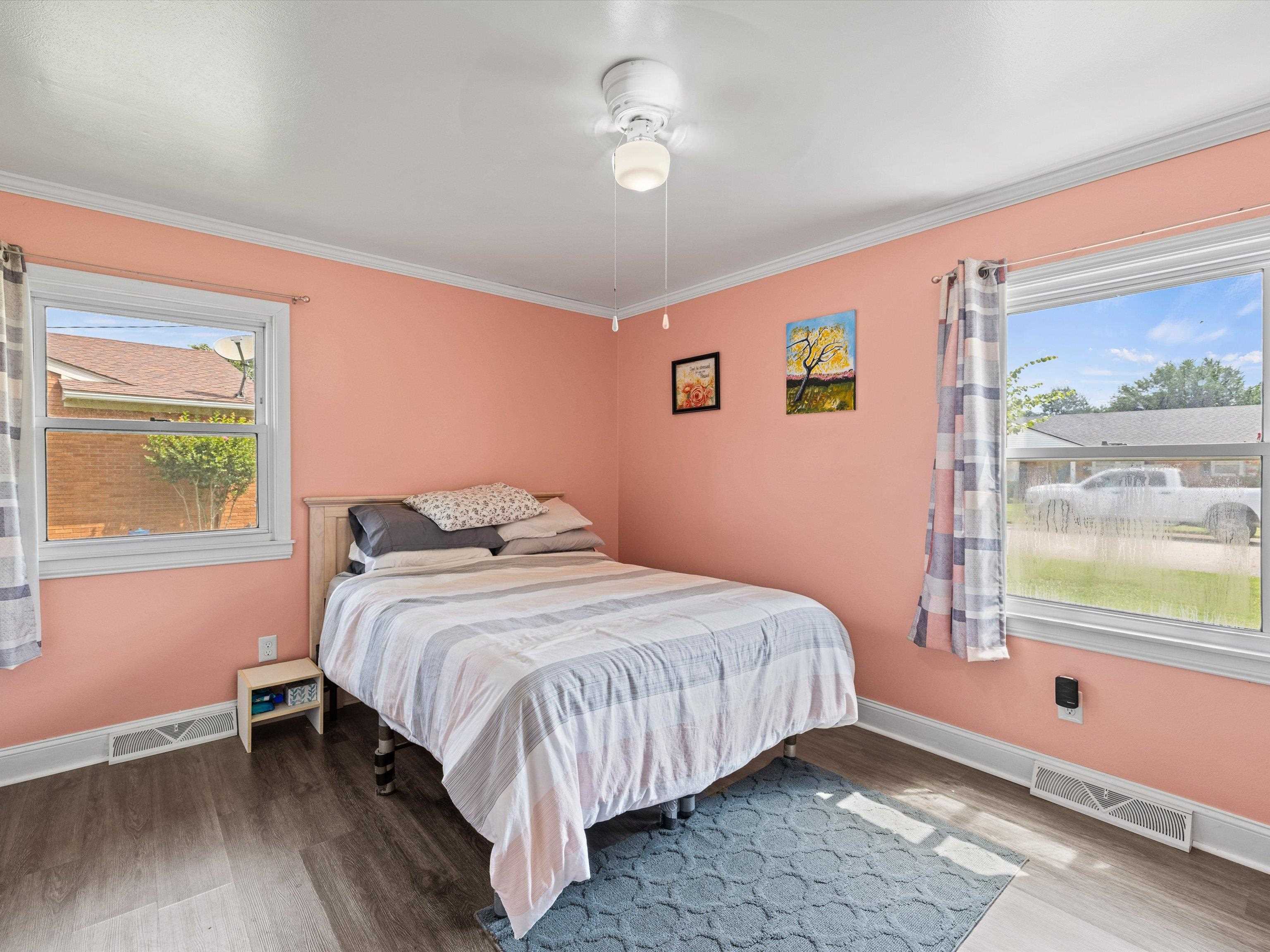3114 Queens Way, Owensboro, Kentucky 42301, 3 Bedrooms Bedrooms, ,2 BathroomsBathrooms,Single Family Residence,For Sale,Queens Way,90207
