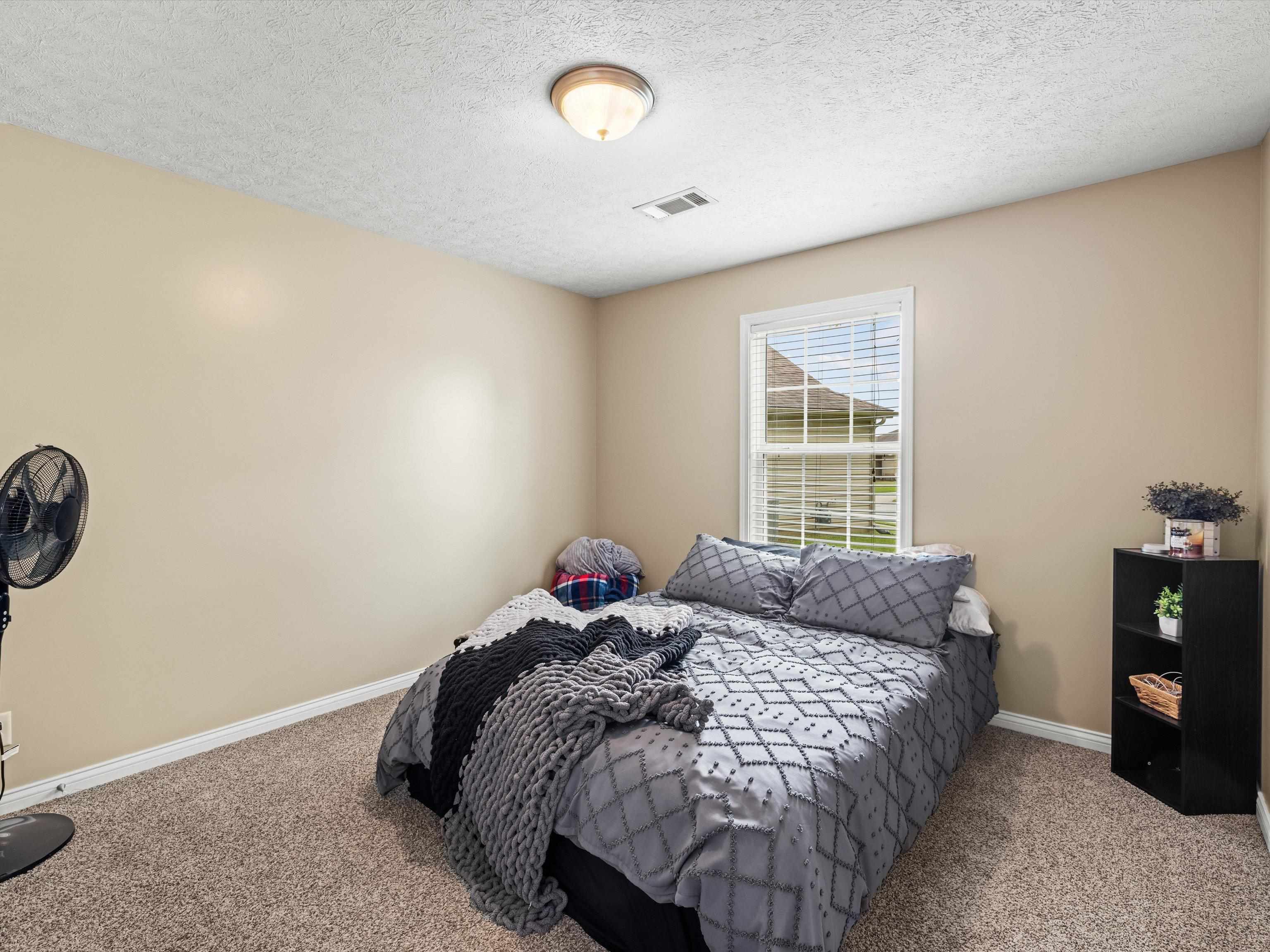 472 Camden Circle, Owensboro, Kentucky 42301, 3 Bedrooms Bedrooms, ,2 BathroomsBathrooms,Single Family Residence,For Sale,Camden Circle,90208