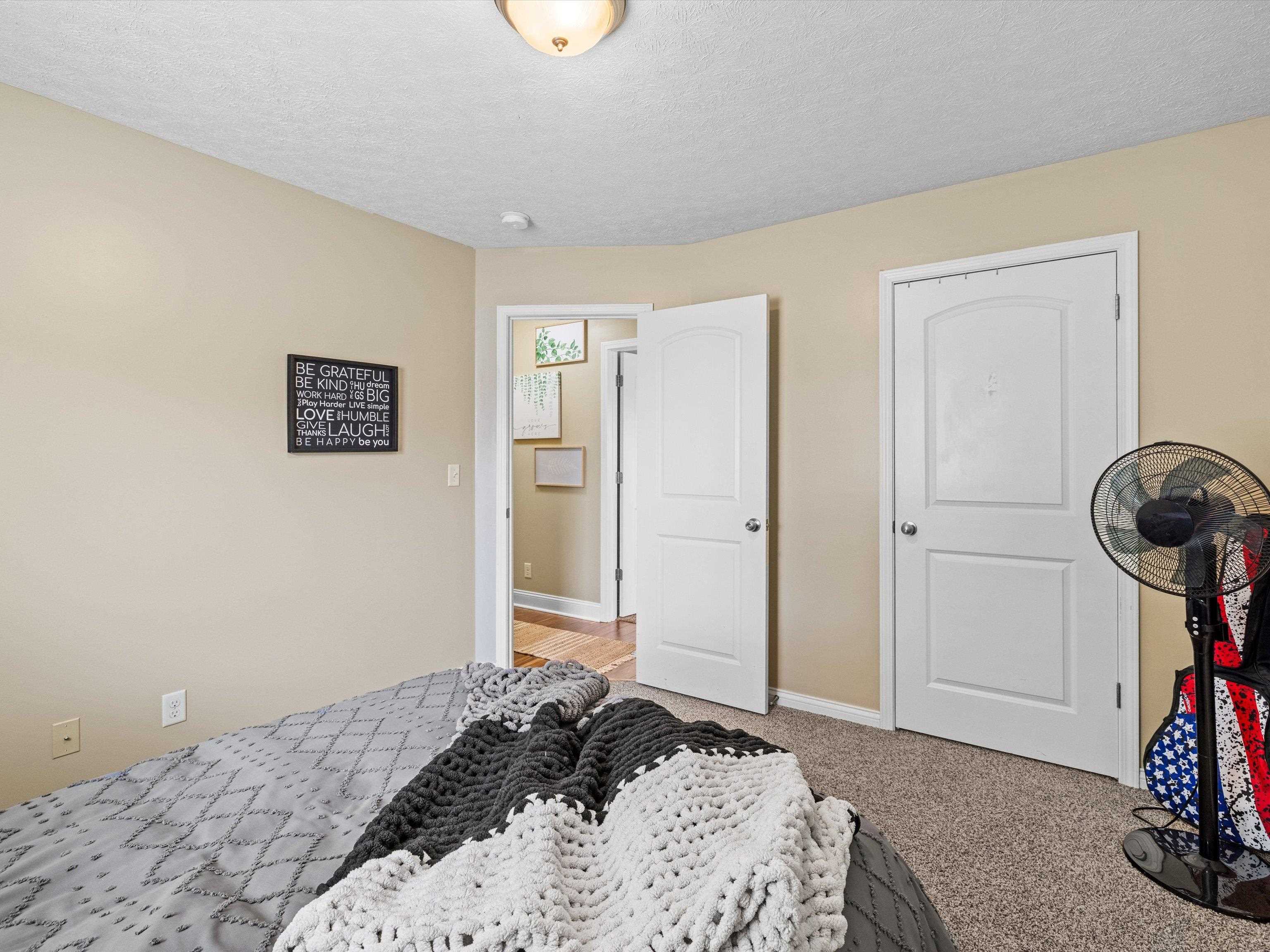 472 Camden Circle, Owensboro, Kentucky 42301, 3 Bedrooms Bedrooms, ,2 BathroomsBathrooms,Single Family Residence,For Sale,Camden Circle,90208