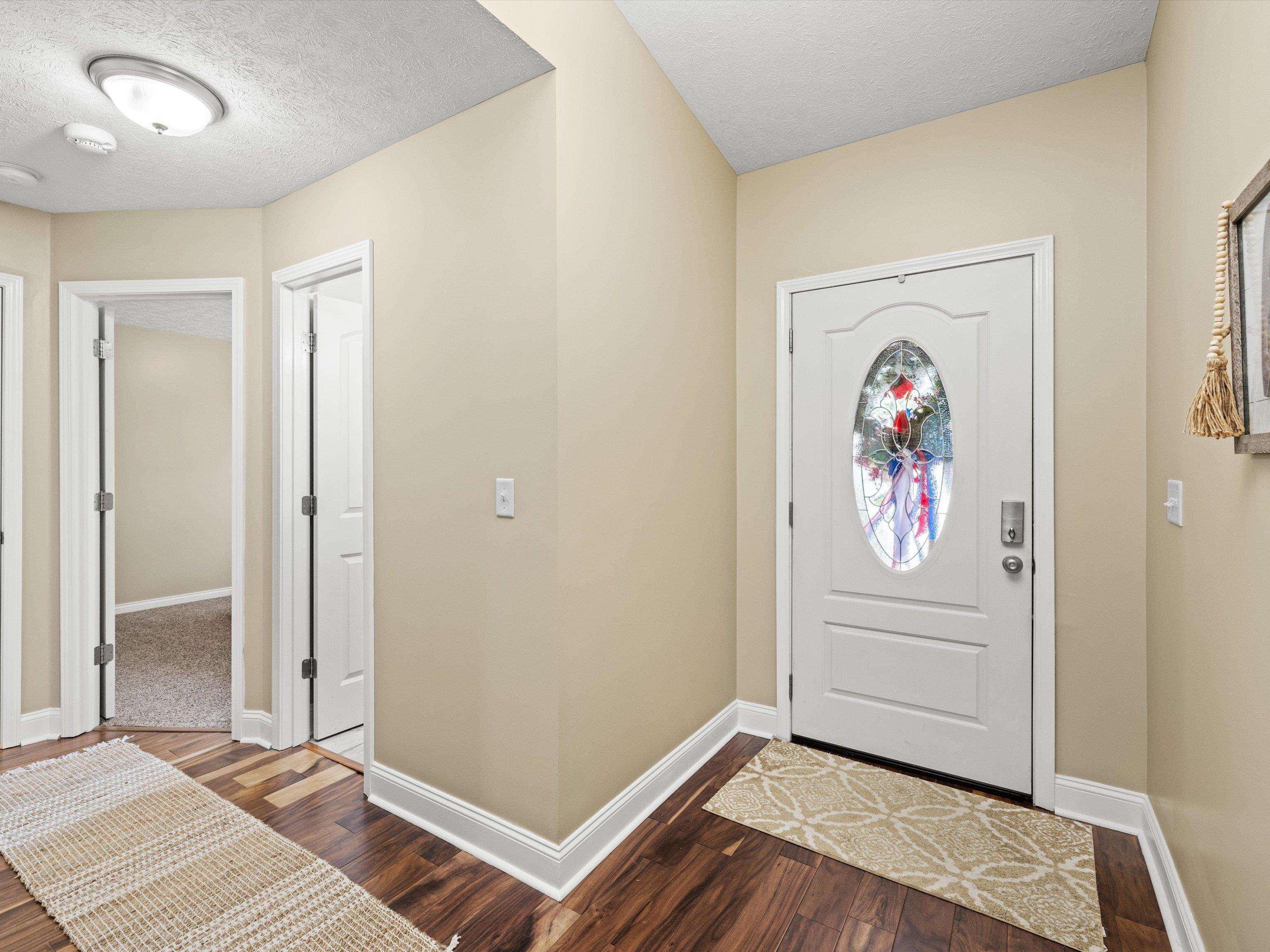 472 Camden Circle, Owensboro, Kentucky 42301, 3 Bedrooms Bedrooms, ,2 BathroomsBathrooms,Single Family Residence,For Sale,Camden Circle,90208