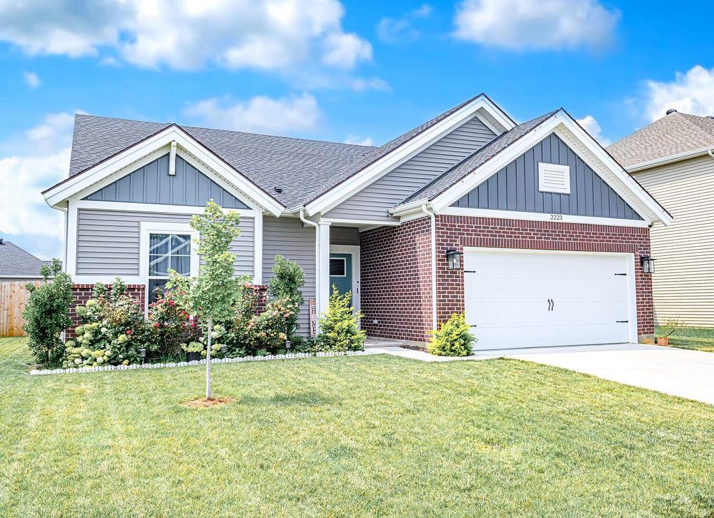 2223 Monroe Ave, Owensboro, Kentucky 42301, 3 Bedrooms Bedrooms, ,2 BathroomsBathrooms,Single Family Residence,For Sale,Monroe Ave,90211