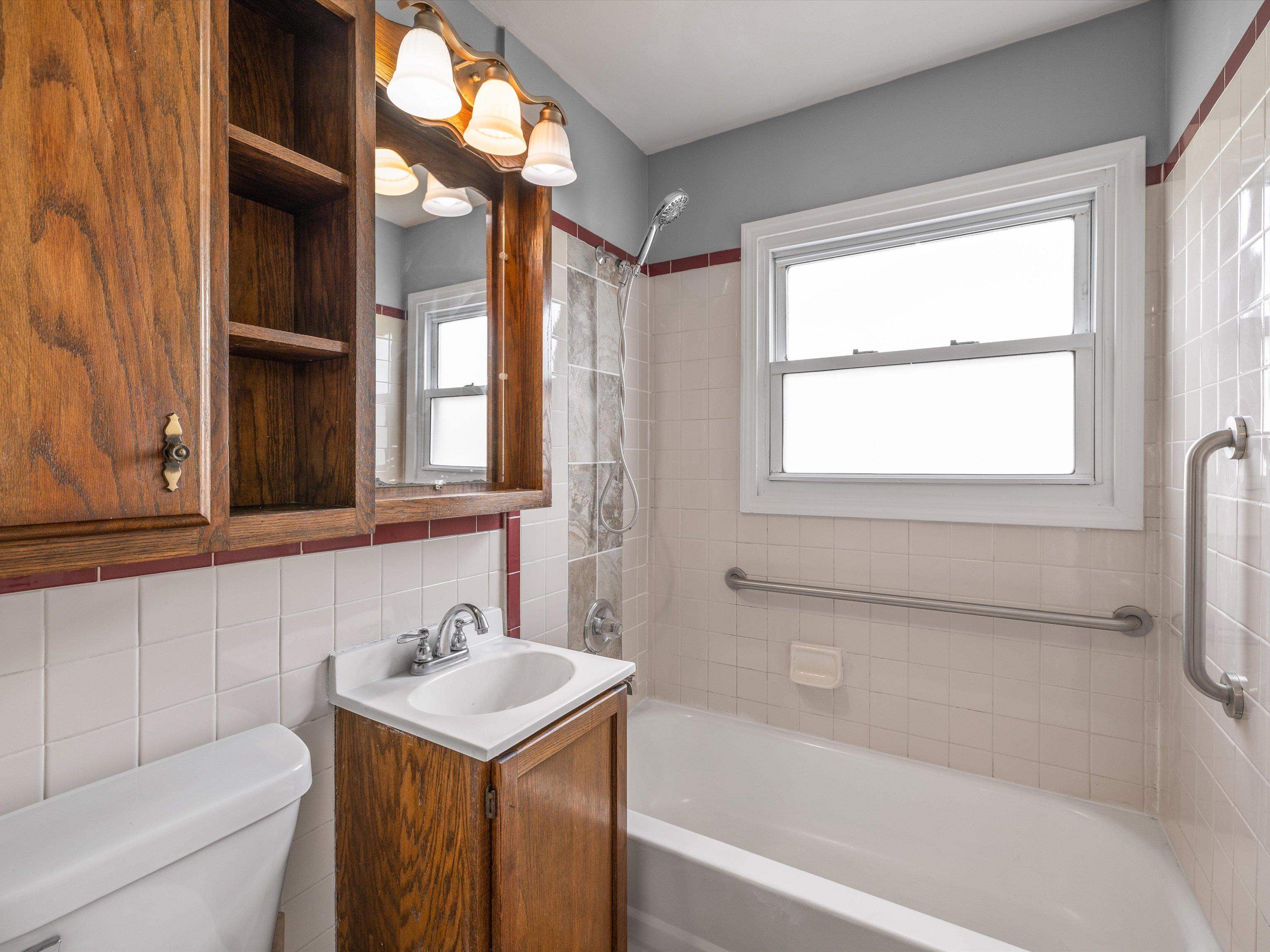 3021 Ridgewood St., Owensboro, Kentucky 42301, 3 Bedrooms Bedrooms, ,1 BathroomBathrooms,Single Family Residence,For Sale,Ridgewood St.,90212