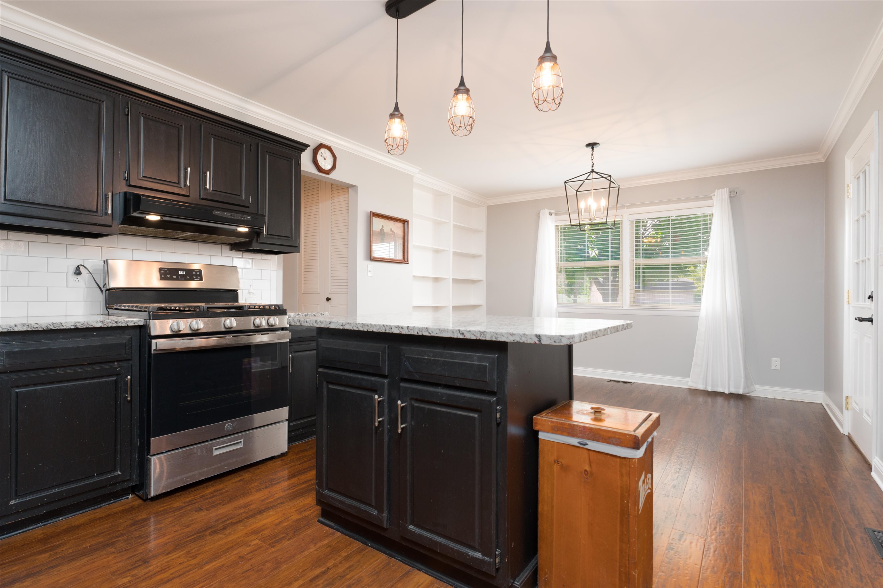 2306 Ponder Place, Owensboro, Kentucky 42301, 3 Bedrooms Bedrooms, ,2 BathroomsBathrooms,Single Family Residence,For Sale,Ponder Place,90213