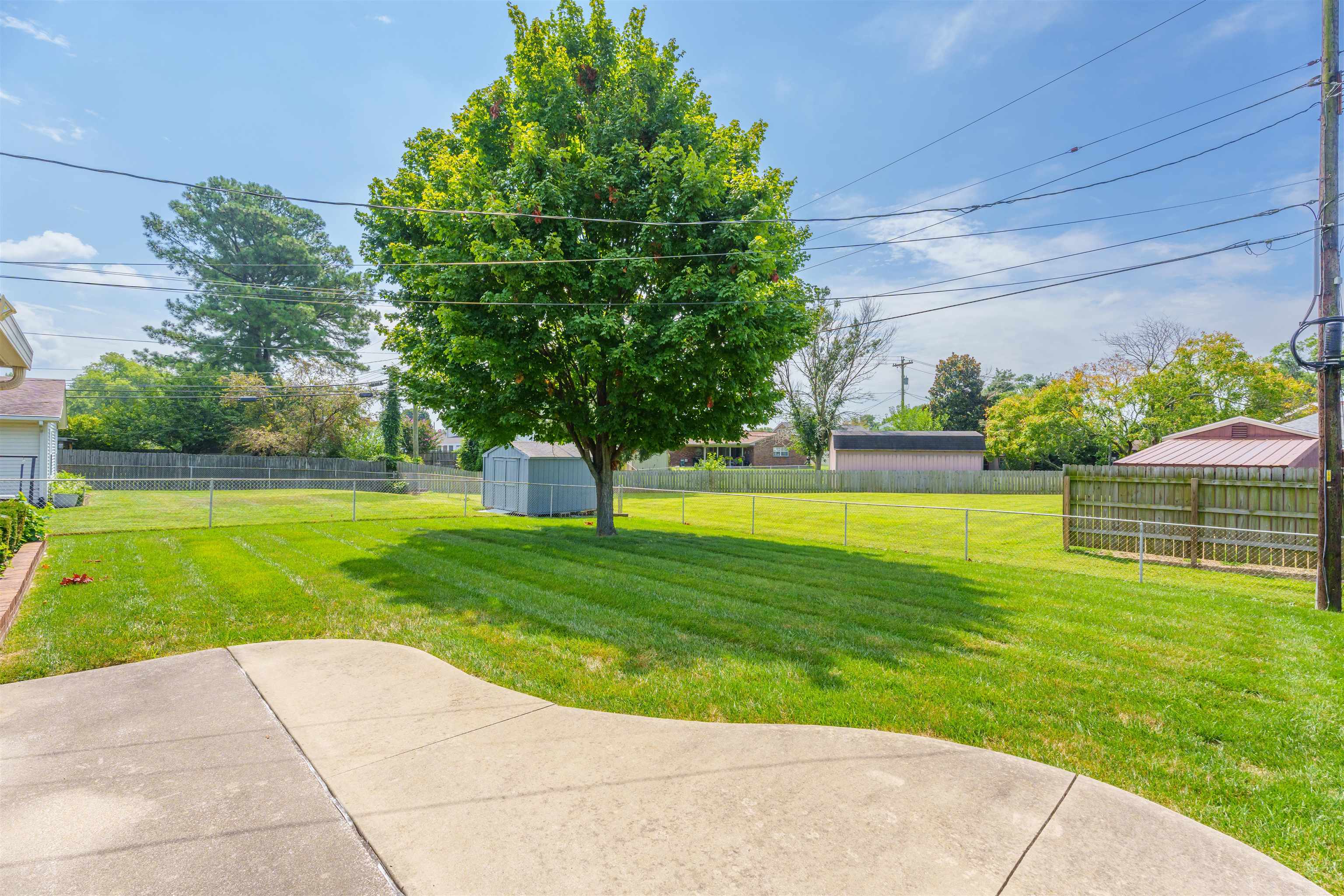 2306 Ponder Place, Owensboro, Kentucky 42301, 3 Bedrooms Bedrooms, ,2 BathroomsBathrooms,Single Family Residence,For Sale,Ponder Place,90213
