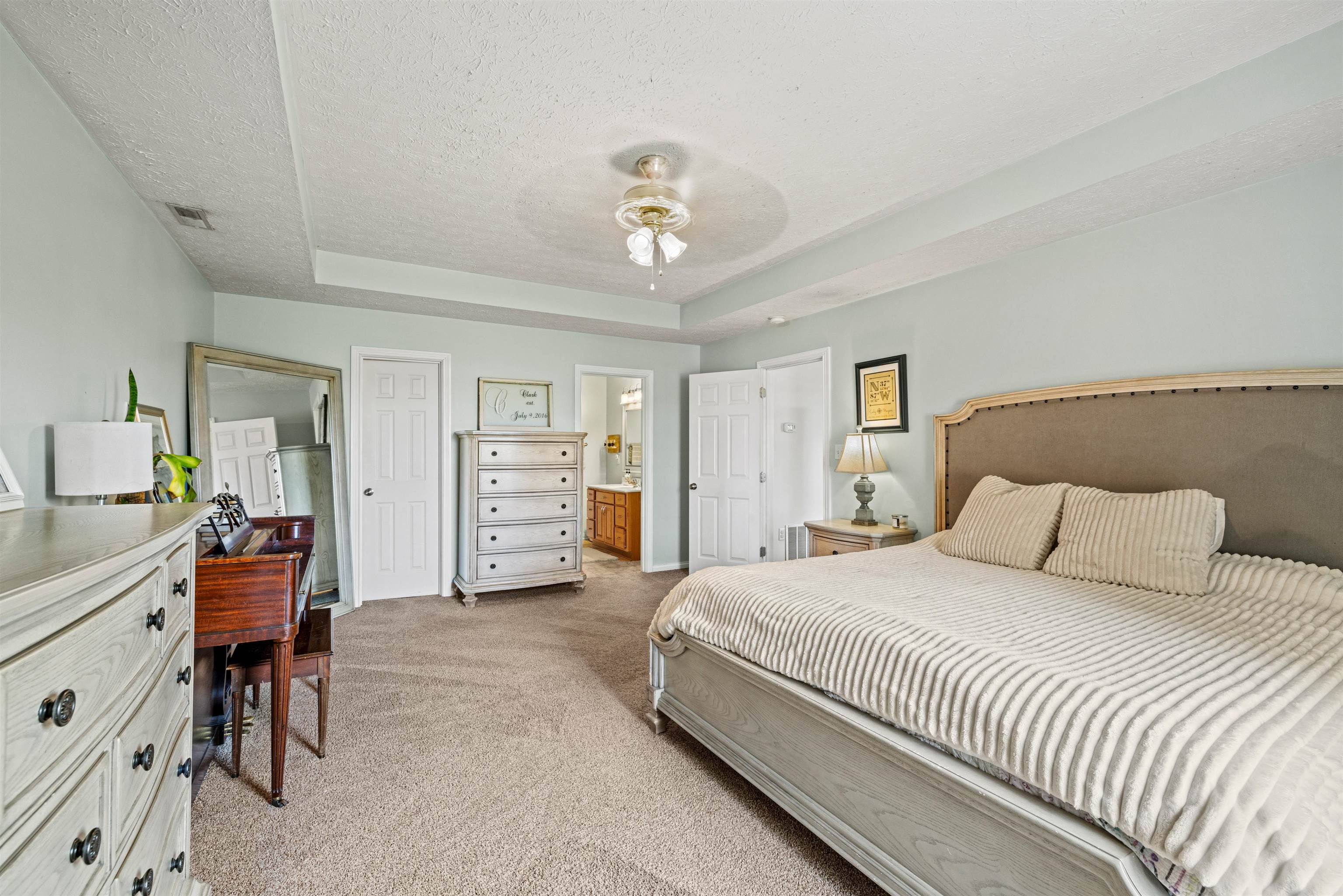 5365 Meadow Run, Owensboro, Kentucky 42301, 3 Bedrooms Bedrooms, ,2 BathroomsBathrooms,Ranch,For Sale,Meadow Run,90218