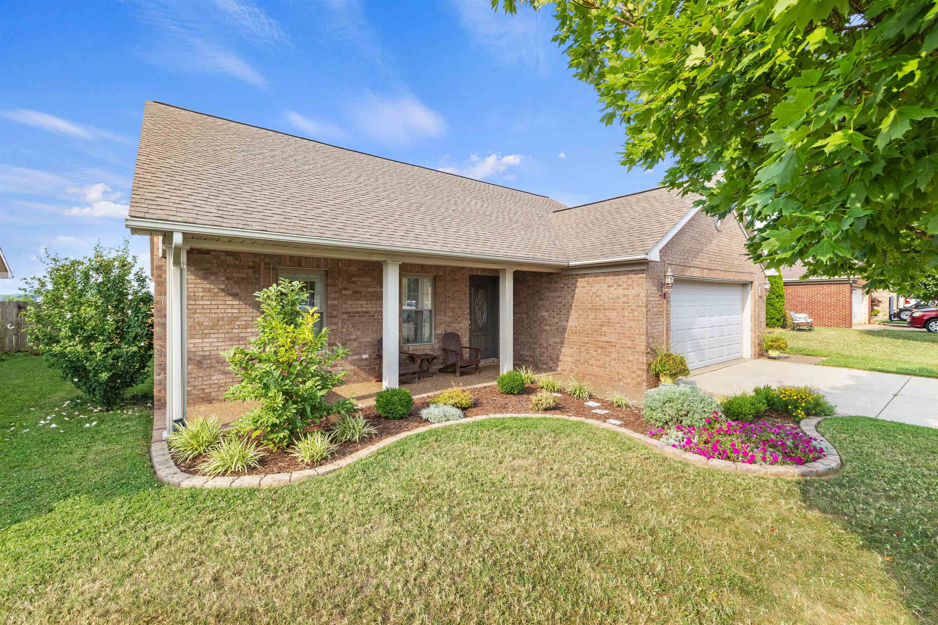 5365 Meadow Run, Owensboro, Kentucky 42301, 3 Bedrooms Bedrooms, ,2 BathroomsBathrooms,Ranch,For Sale,Meadow Run,90218