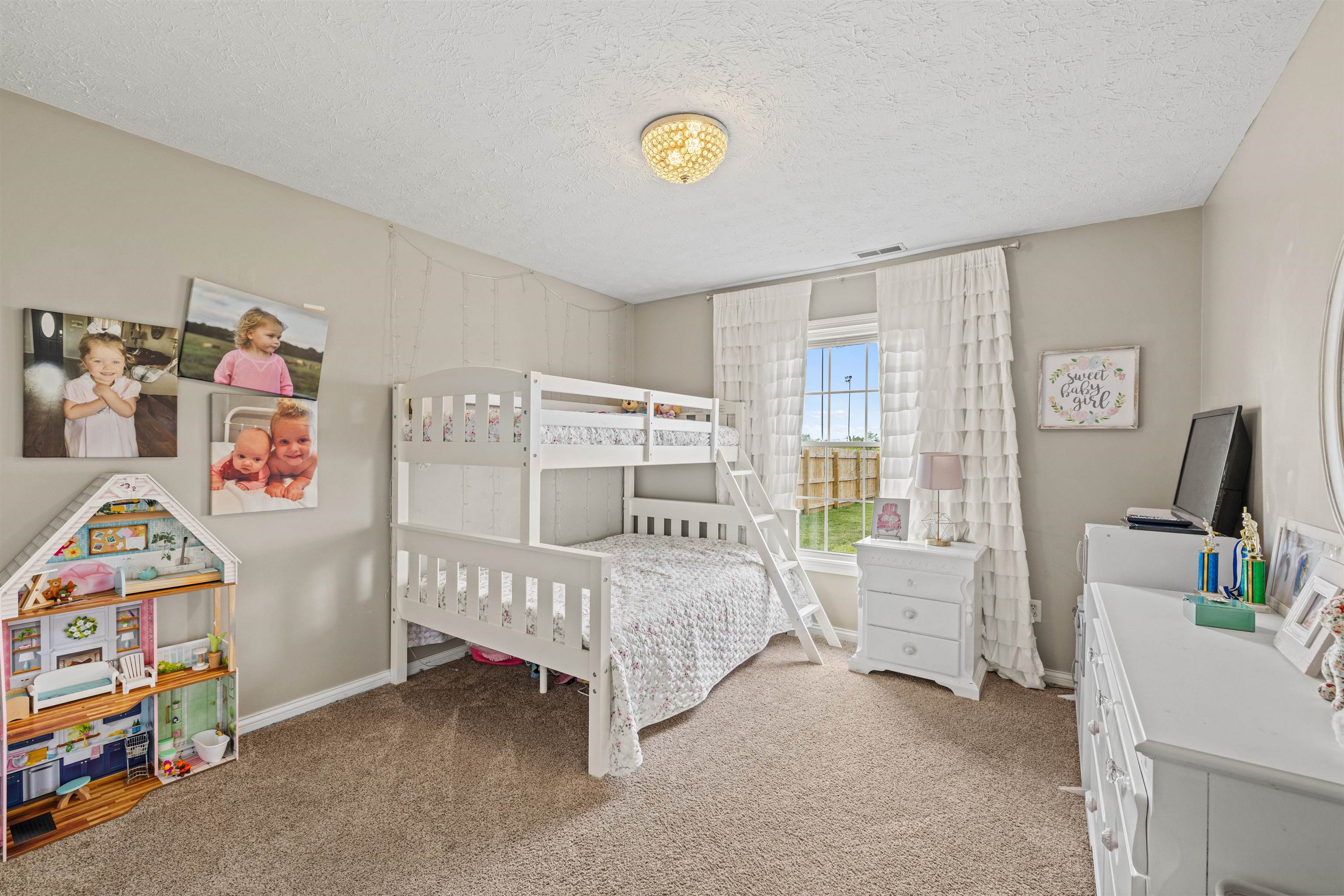 5365 Meadow Run, Owensboro, Kentucky 42301, 3 Bedrooms Bedrooms, ,2 BathroomsBathrooms,Ranch,For Sale,Meadow Run,90218