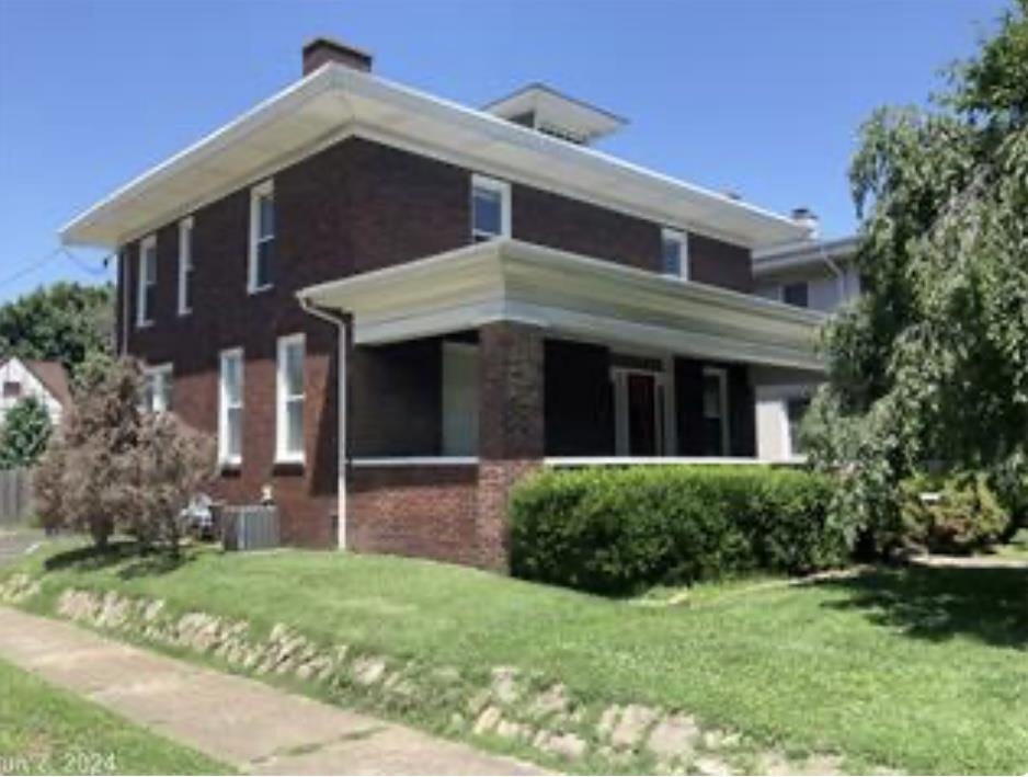 1430 Frederica Street, Owensboro, Kentucky 42301, 4 Bedrooms Bedrooms, ,2 BathroomsBathrooms,Single Family Residence,For Sale,Frederica Street,90220