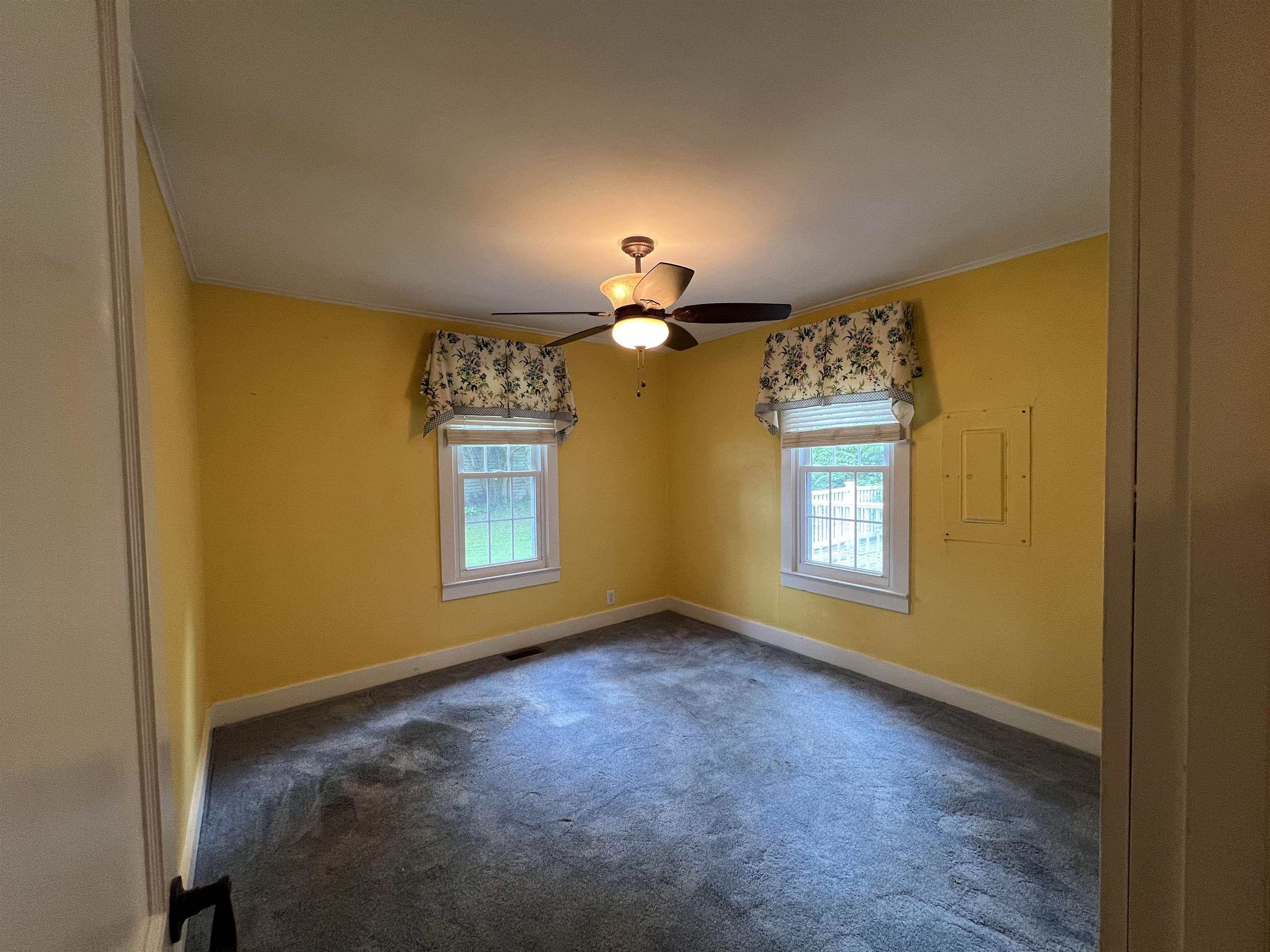 207 Allison Street, Greenville, Kentucky 42345, 2 Bedrooms Bedrooms, ,2 BathroomsBathrooms,Single Family Residence,For Sale,Allison Street,90221