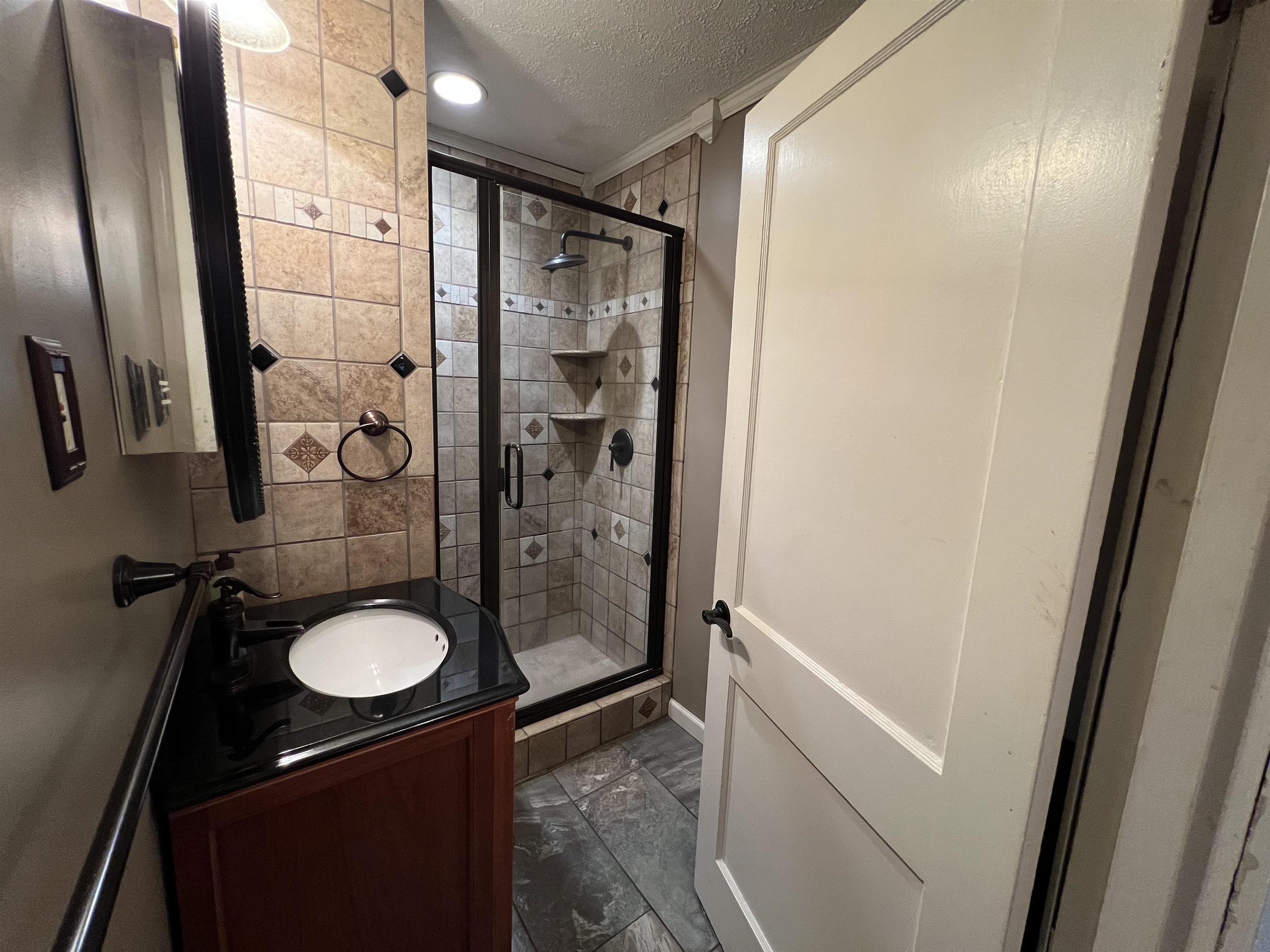 207 Allison Street, Greenville, Kentucky 42345, 2 Bedrooms Bedrooms, ,2 BathroomsBathrooms,Single Family Residence,For Sale,Allison Street,90221