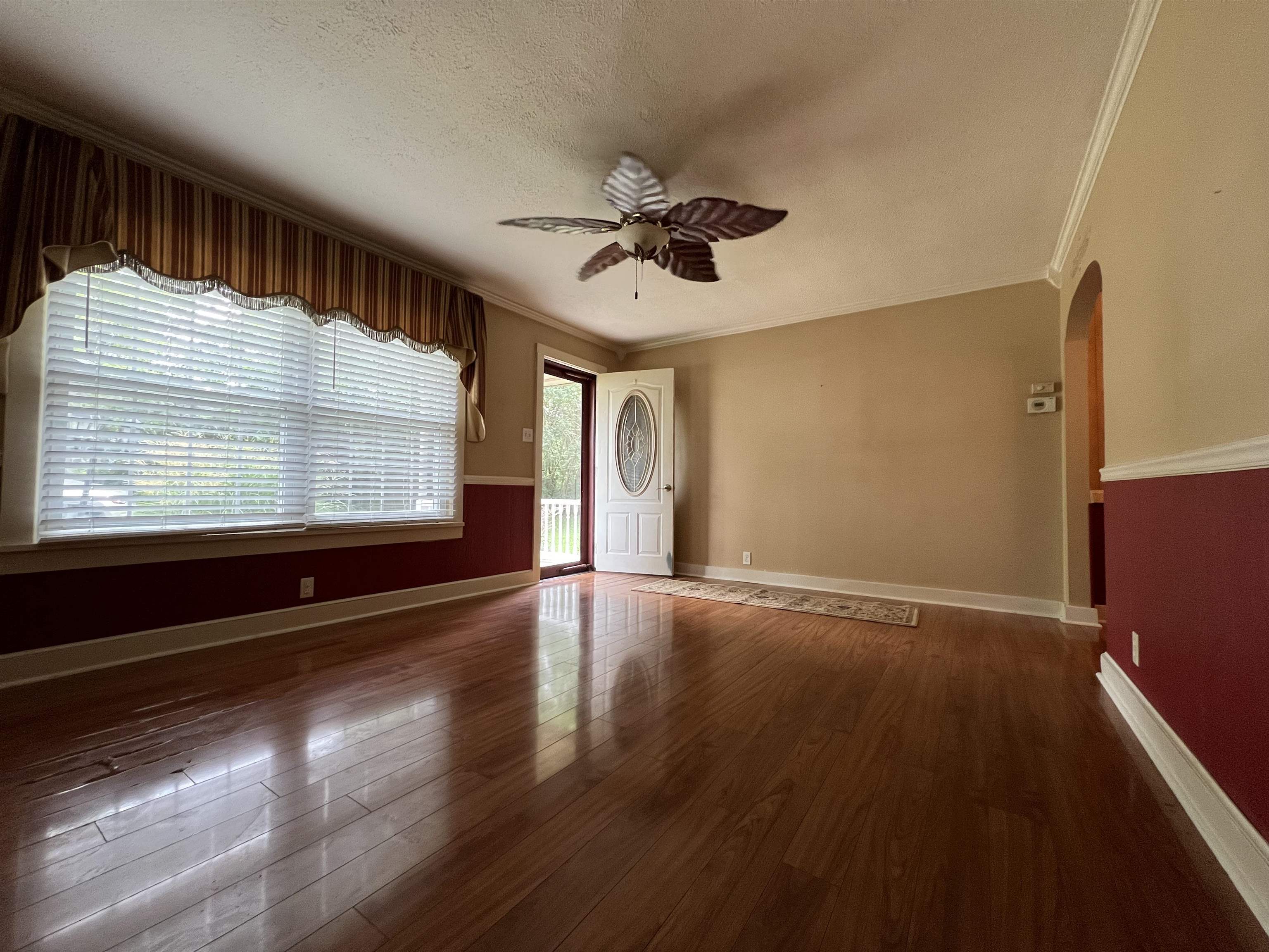 207 Allison Street, Greenville, Kentucky 42345, 2 Bedrooms Bedrooms, ,2 BathroomsBathrooms,Single Family Residence,For Sale,Allison Street,90221
