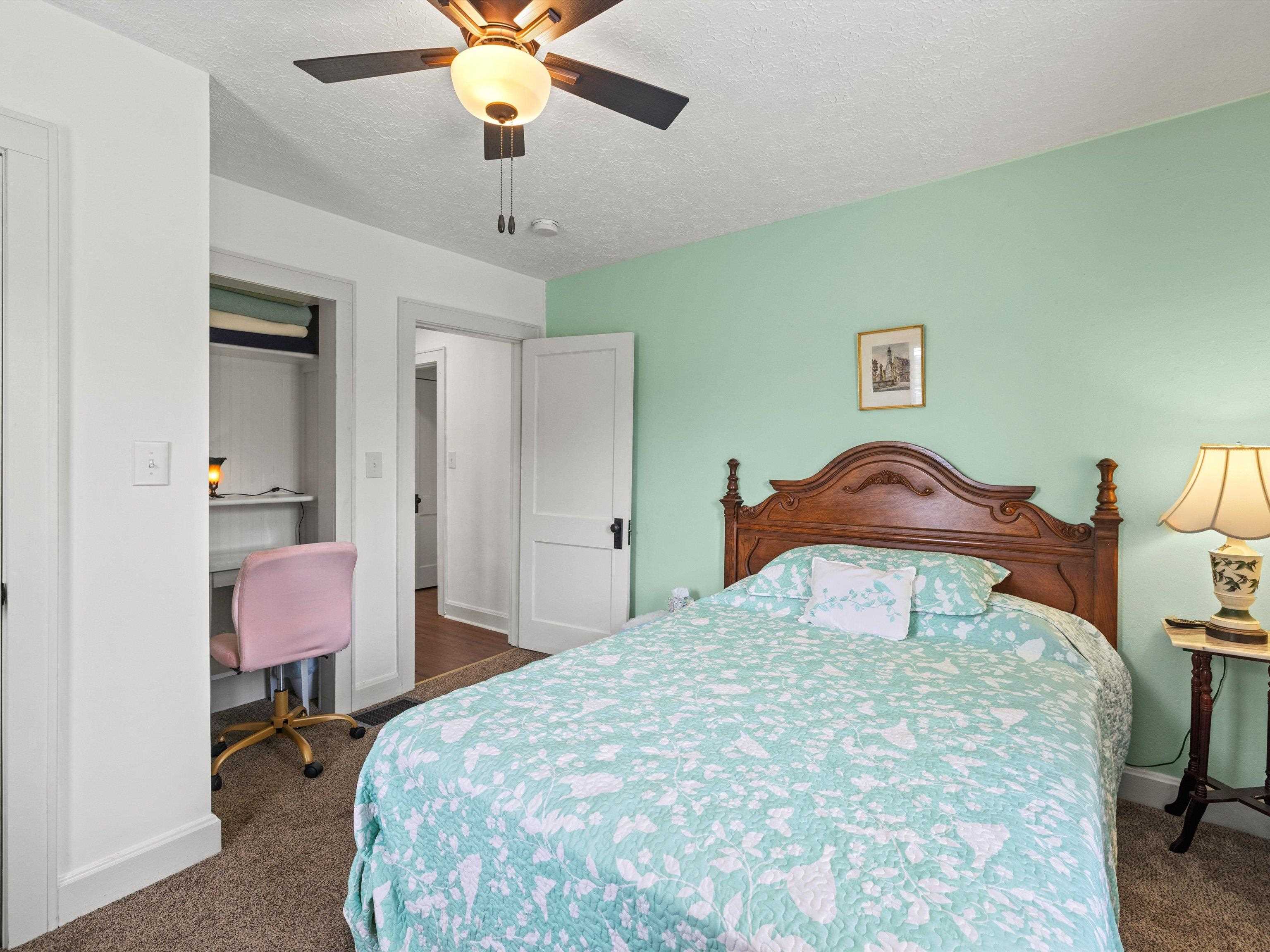 1611 Parrish Avenue, Owensboro, Kentucky 42301, 2 Bedrooms Bedrooms, ,1 BathroomBathrooms,Single Family Residence,For Sale,Parrish Avenue,90224