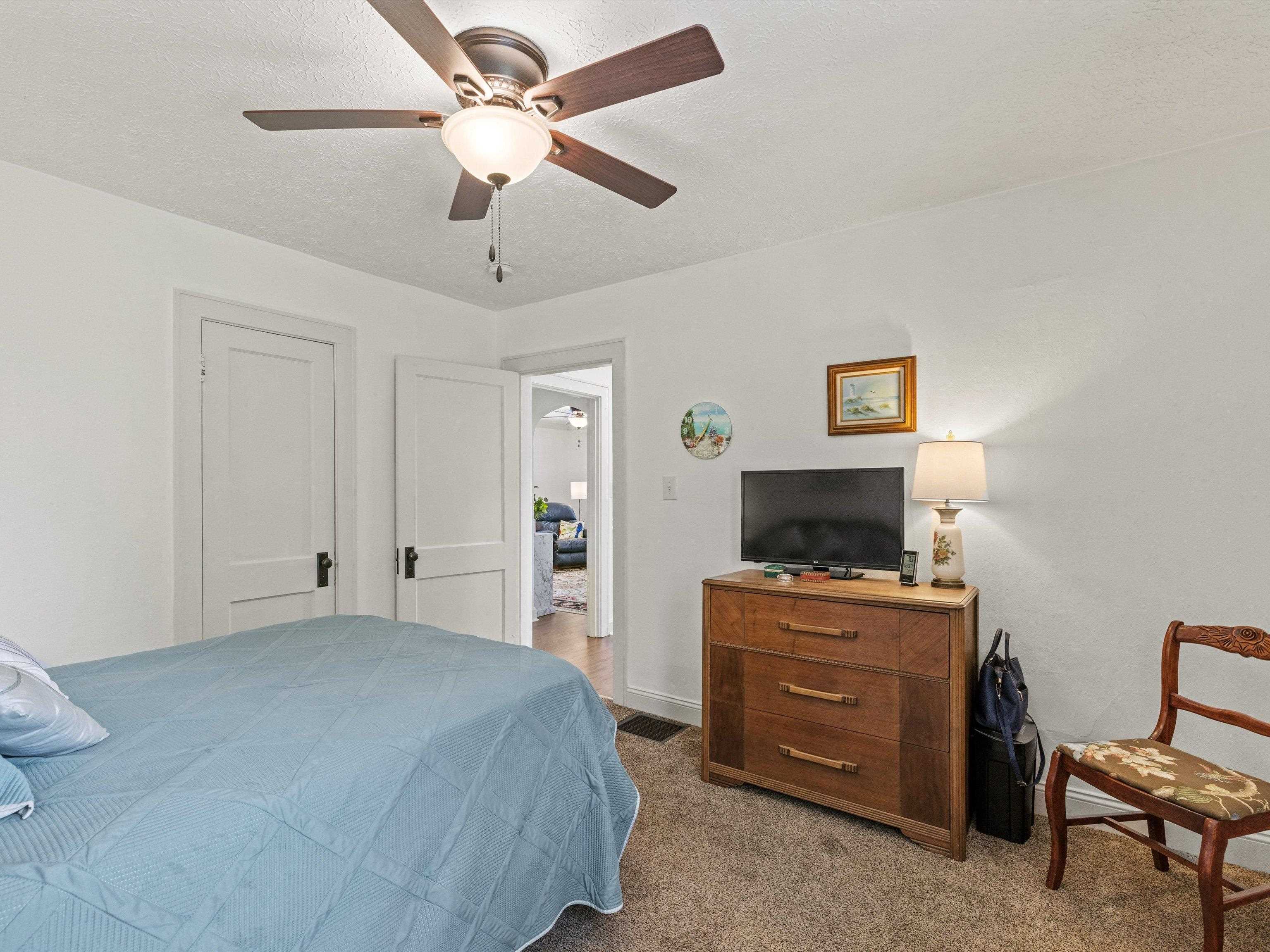 1611 Parrish Avenue, Owensboro, Kentucky 42301, 2 Bedrooms Bedrooms, ,1 BathroomBathrooms,Single Family Residence,For Sale,Parrish Avenue,90224