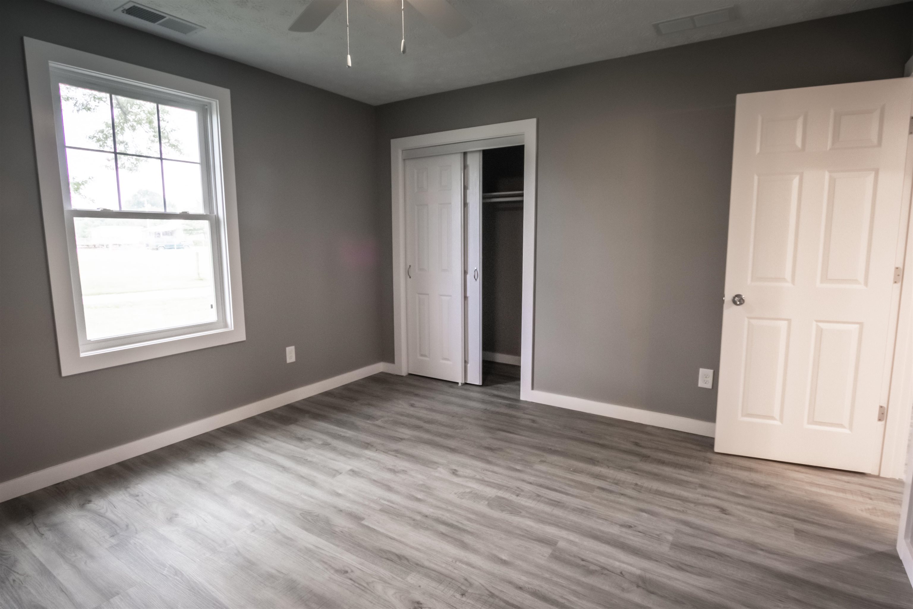 1019 Jackson St, Owensboro, Kentucky 42303, 3 Bedrooms Bedrooms, ,1 BathroomBathrooms,Single Family Residence,For Sale,Jackson St,90225