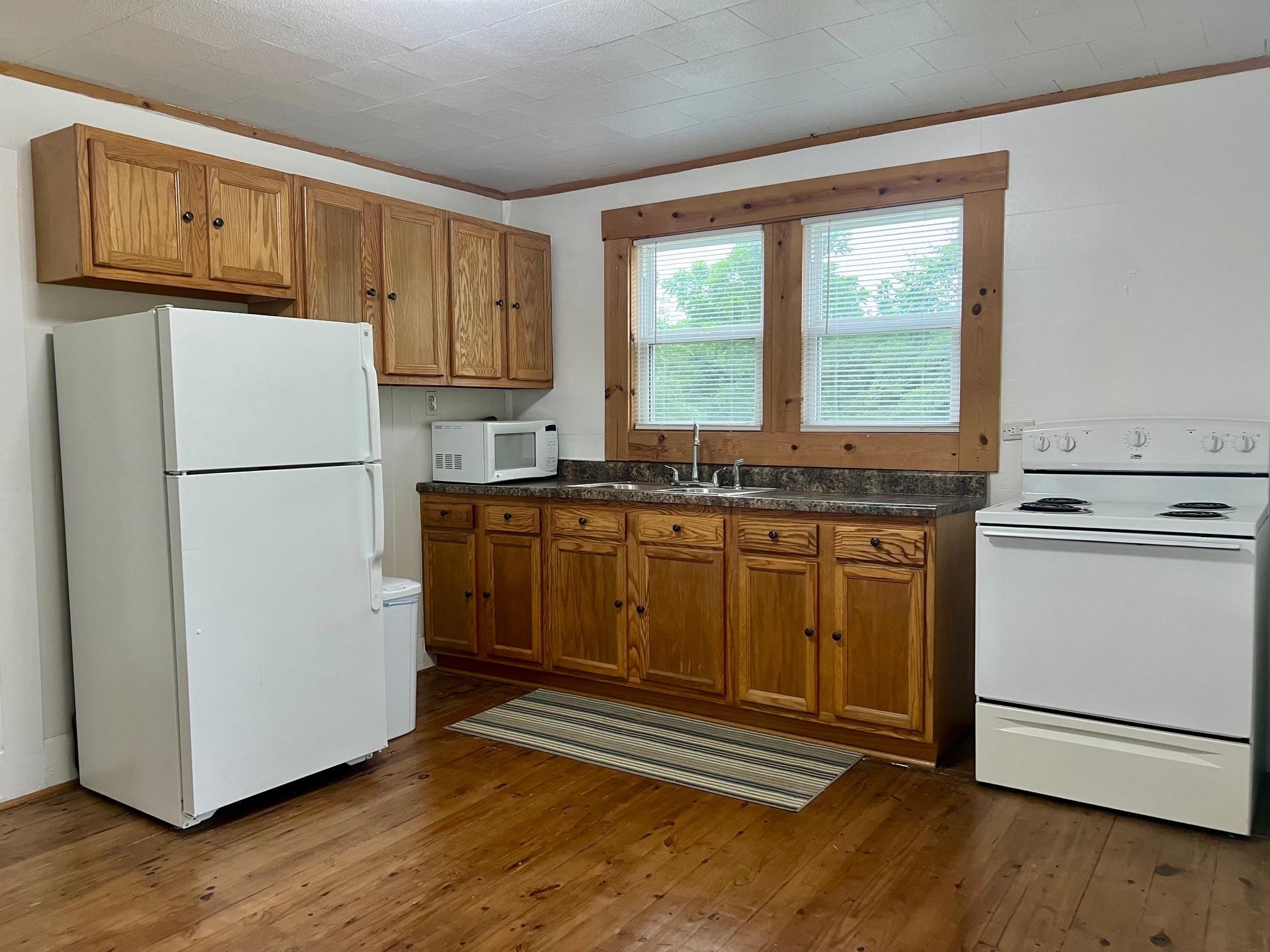 5823 State Route 1414, Hartford, Kentucky 42347, 3 Bedrooms Bedrooms, ,1 BathroomBathrooms,Single Family Residence,For Sale,State Route 1414,90226