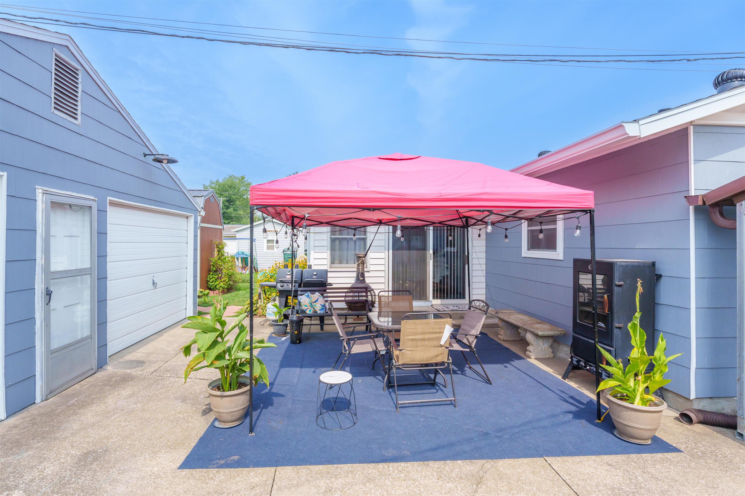 3118 Ridgewood Street, Owensboro, Kentucky 42301, 3 Bedrooms Bedrooms, ,1 BathroomBathrooms,Single Family Residence,For Sale,Ridgewood Street,90228