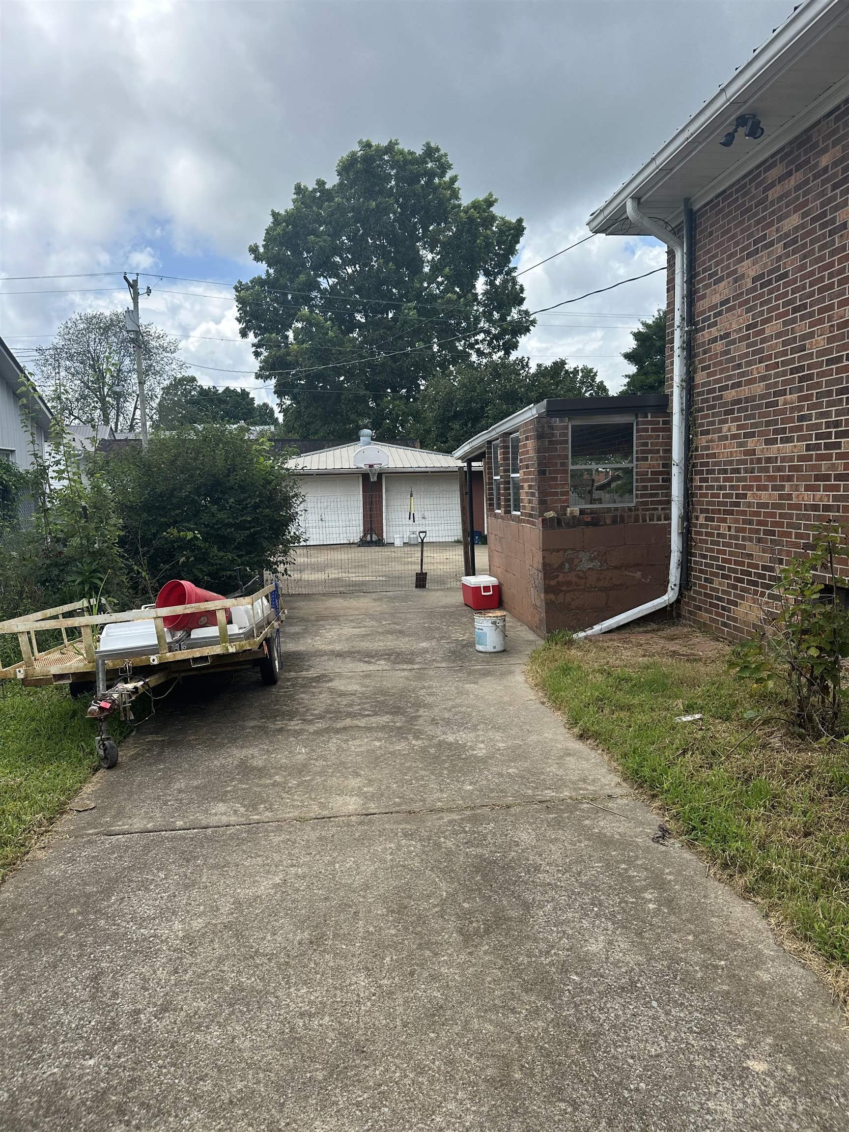 809 Adams street, Sturgis, Kentucky 42459, 3 Bedrooms Bedrooms, ,1 BathroomBathrooms,Single Family Residence,For Sale,Adams street,90229