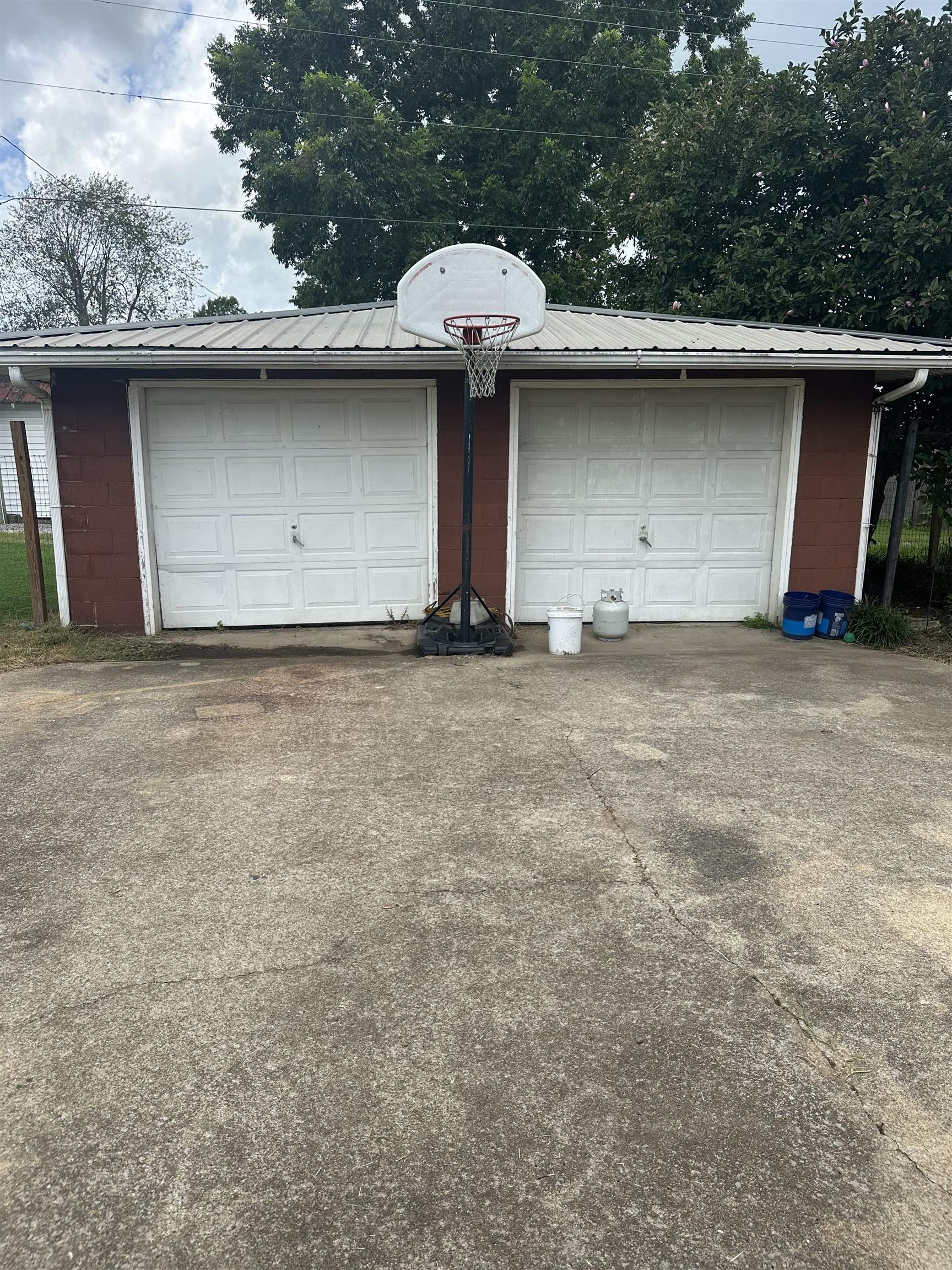 809 Adams street, Sturgis, Kentucky 42459, 3 Bedrooms Bedrooms, ,1 BathroomBathrooms,Single Family Residence,For Sale,Adams street,90229