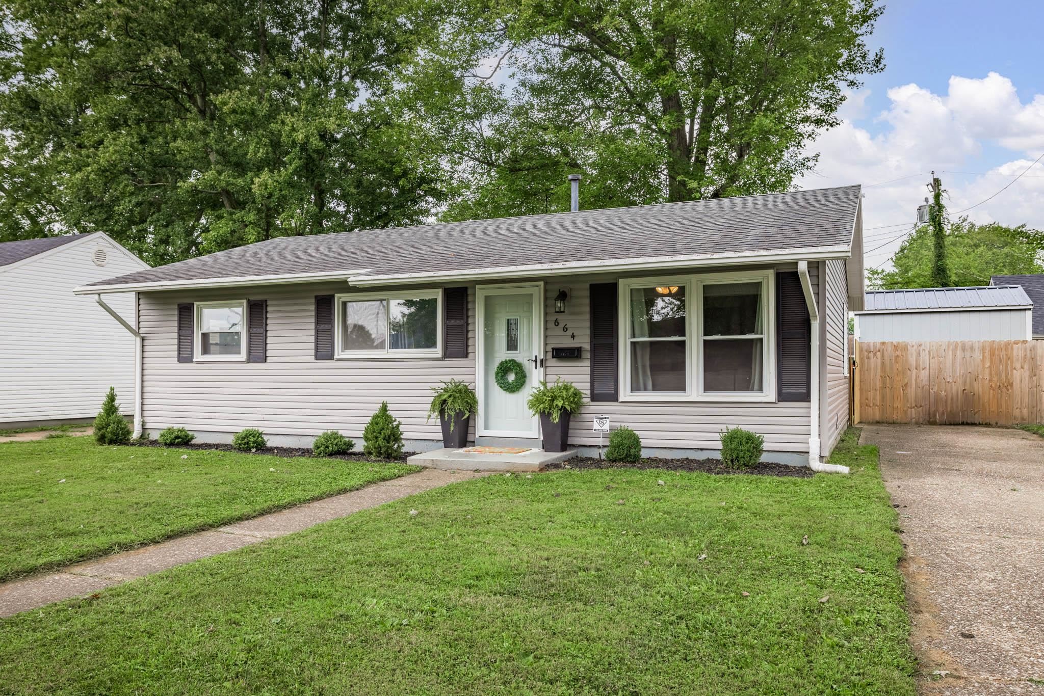 664 Fargo Street, Owensboro, Kentucky 42301, 3 Bedrooms Bedrooms, ,1 BathroomBathrooms,Single Family Residence,For Sale,Fargo Street,90230