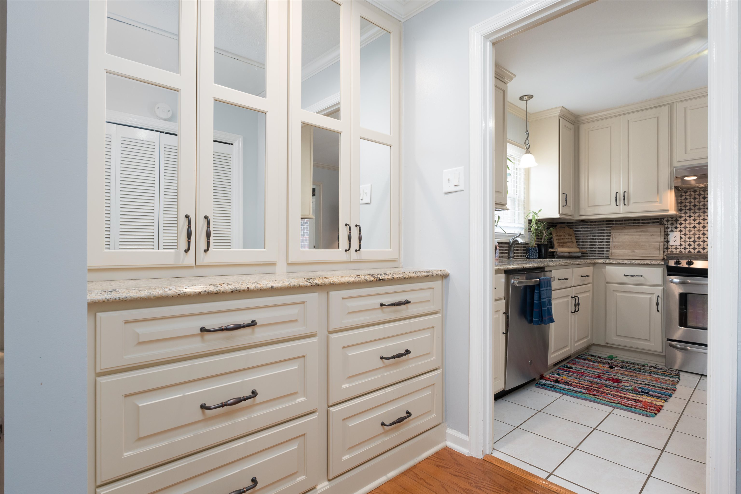 3204 Queens Way, Owensboro, Kentucky 42301, 3 Bedrooms Bedrooms, ,2 BathroomsBathrooms,Single Family Residence,For Sale,Queens Way,90231
